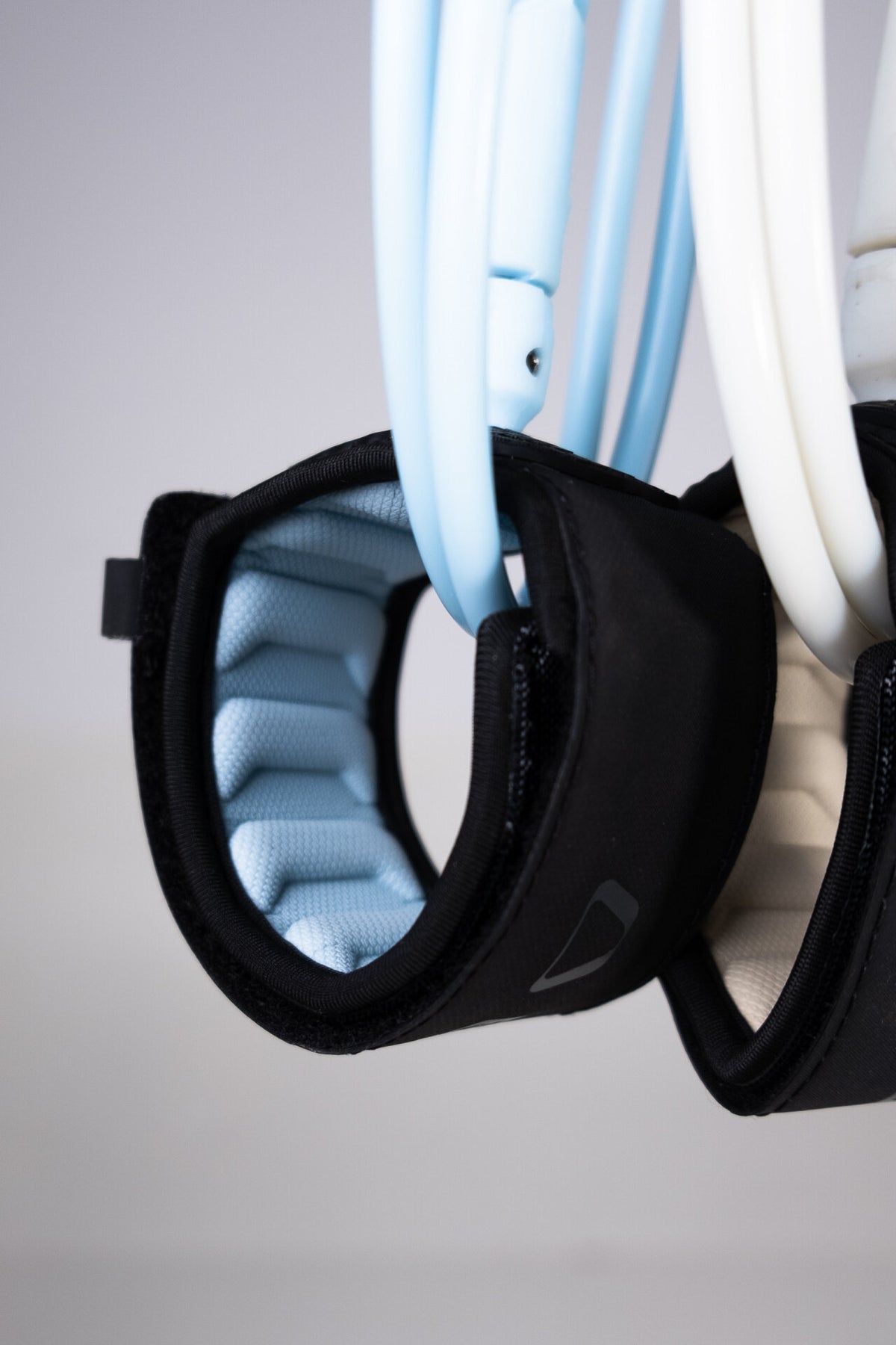 Bell Leash Daily 6