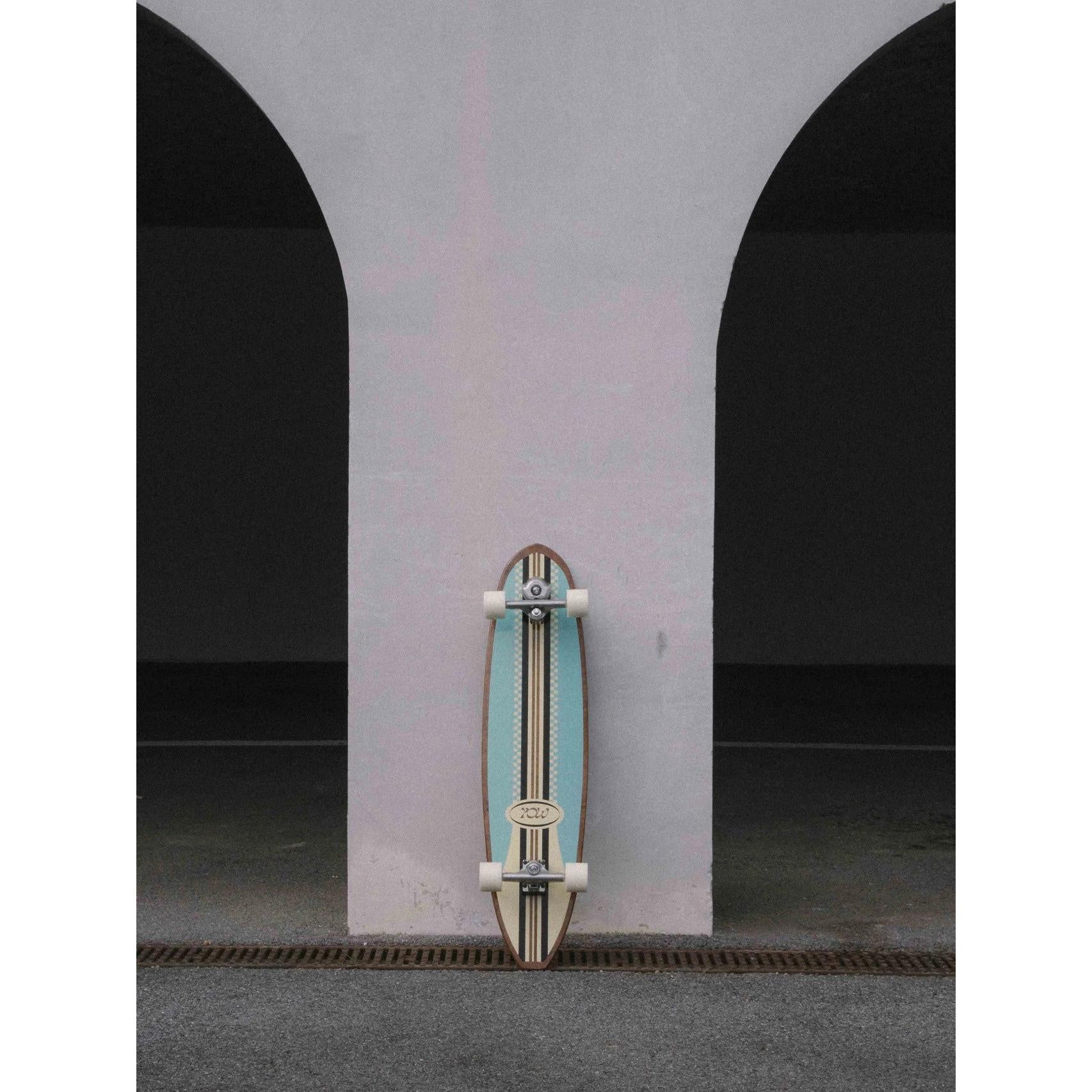 Yow Skateboard Waikiki 40" Classic Series