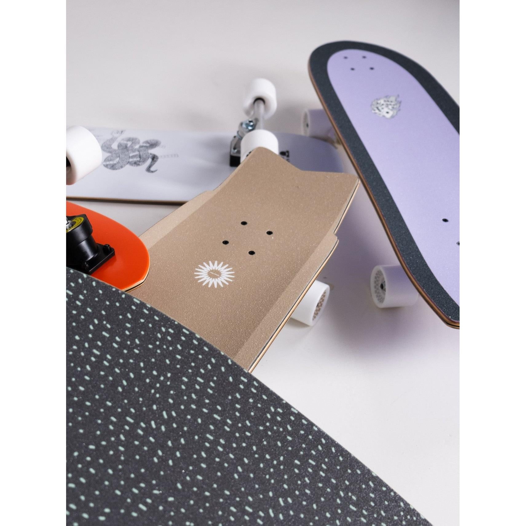 Summer Vibes Firing Skateboard Powered by Smoothstar