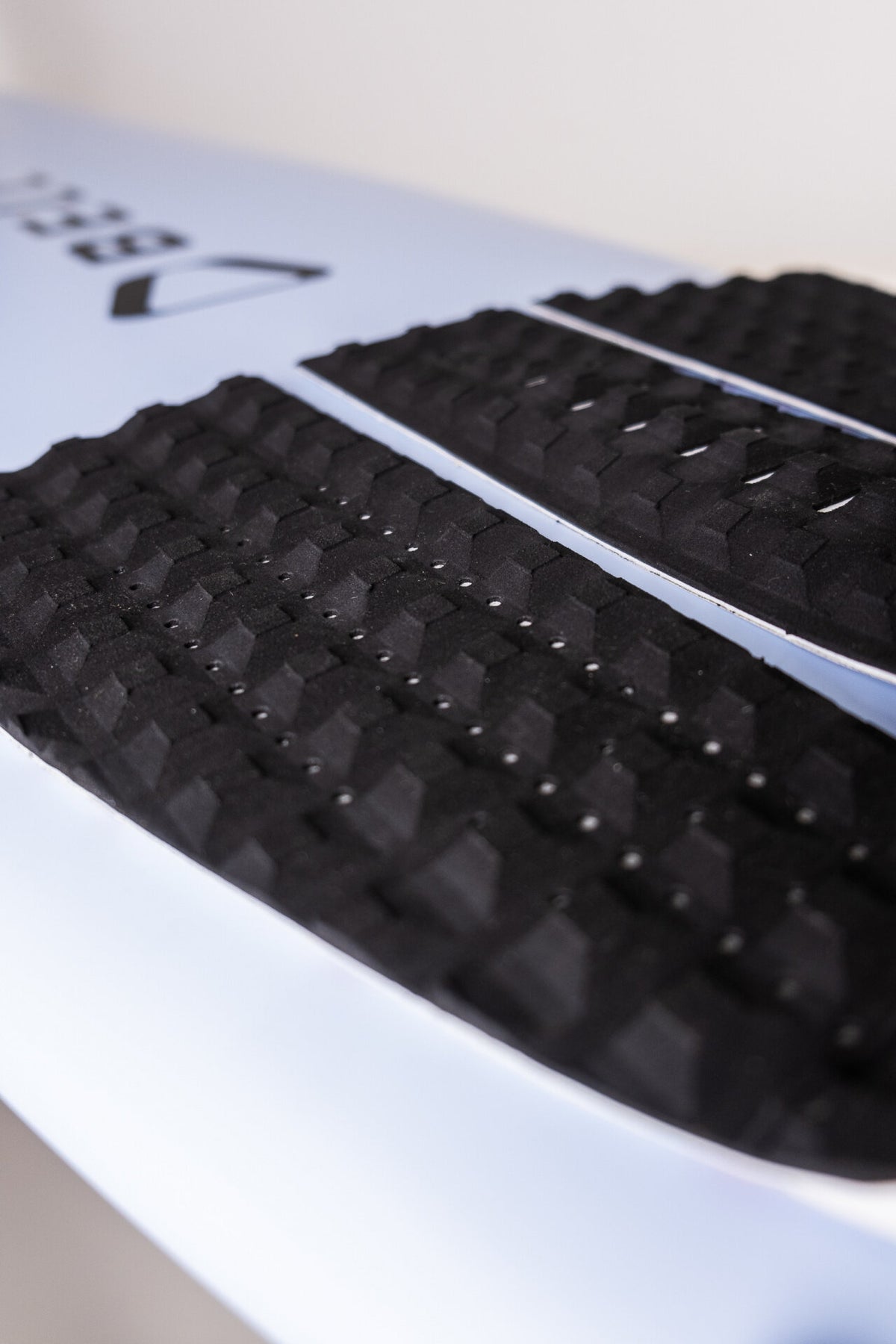 Bell Traction 3 Piece Wide Tail