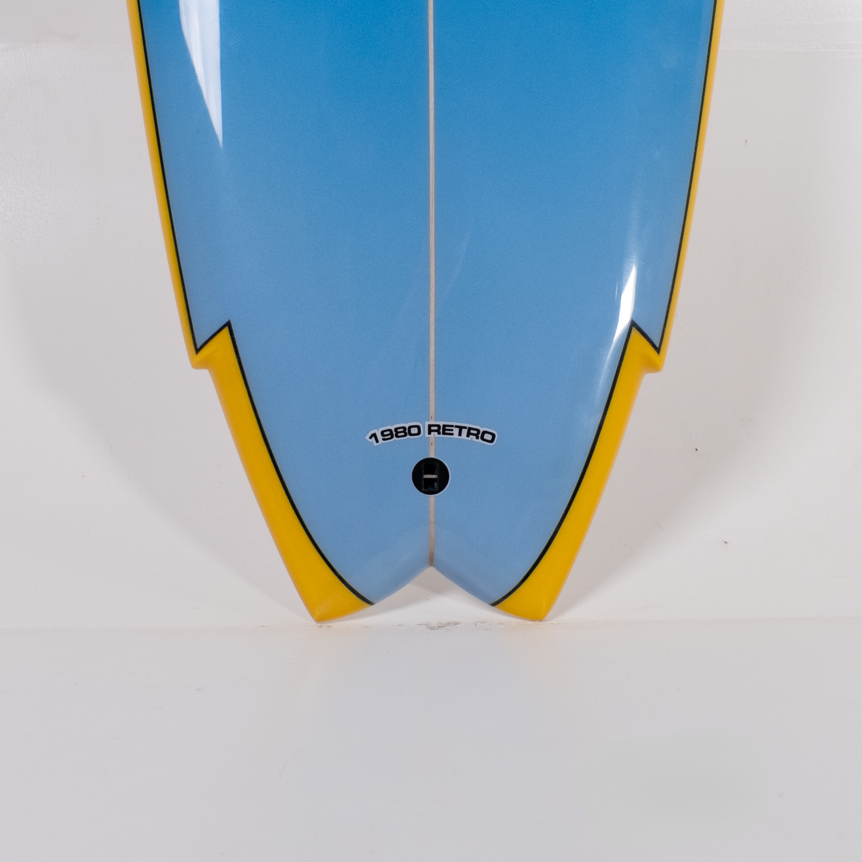 Retro Twin 6'0" x 20" X 2 3/4" - 35.40L, Wing Swallow, 2x FCS 2 Fin Boxes, PU - ID:954880