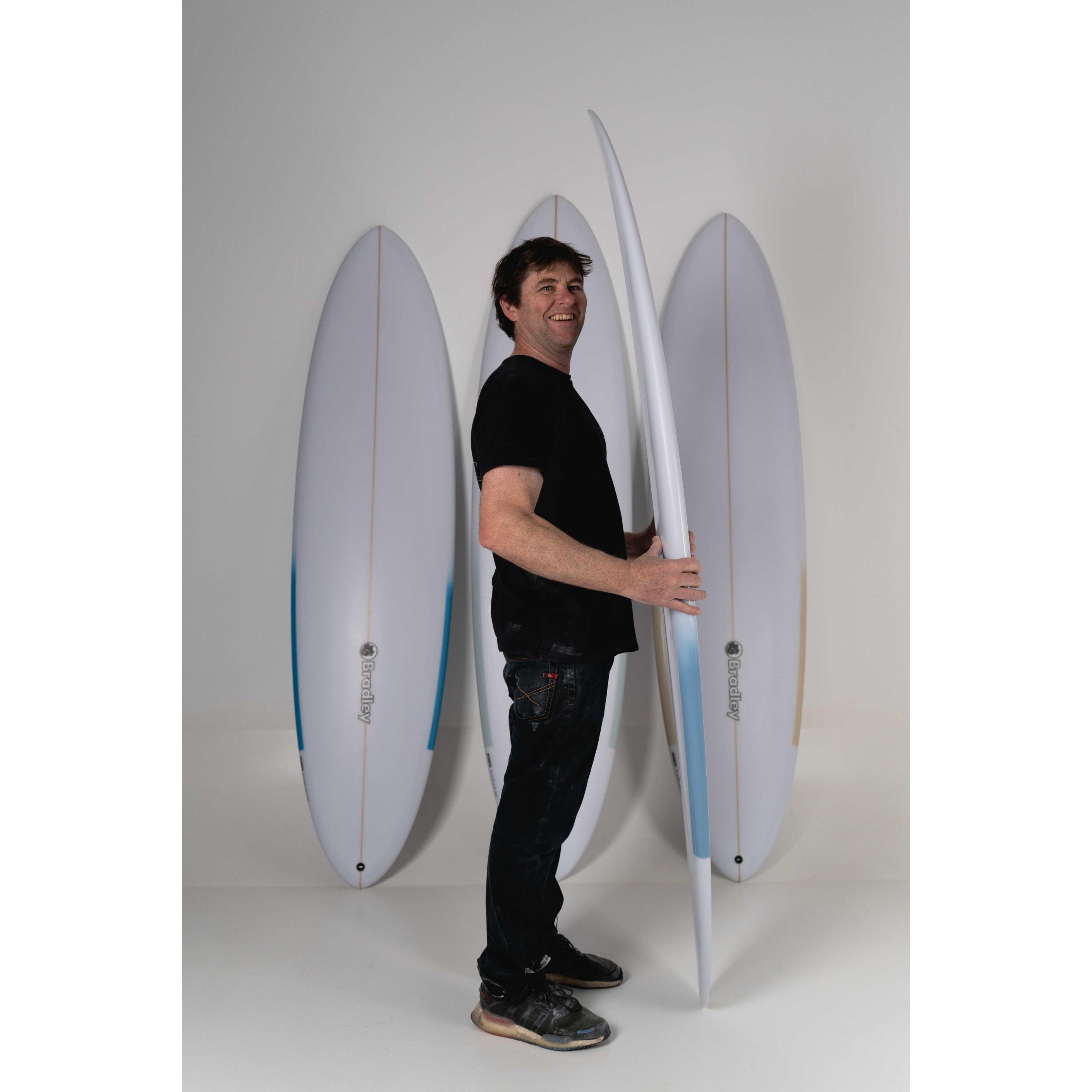 Product indentifying image