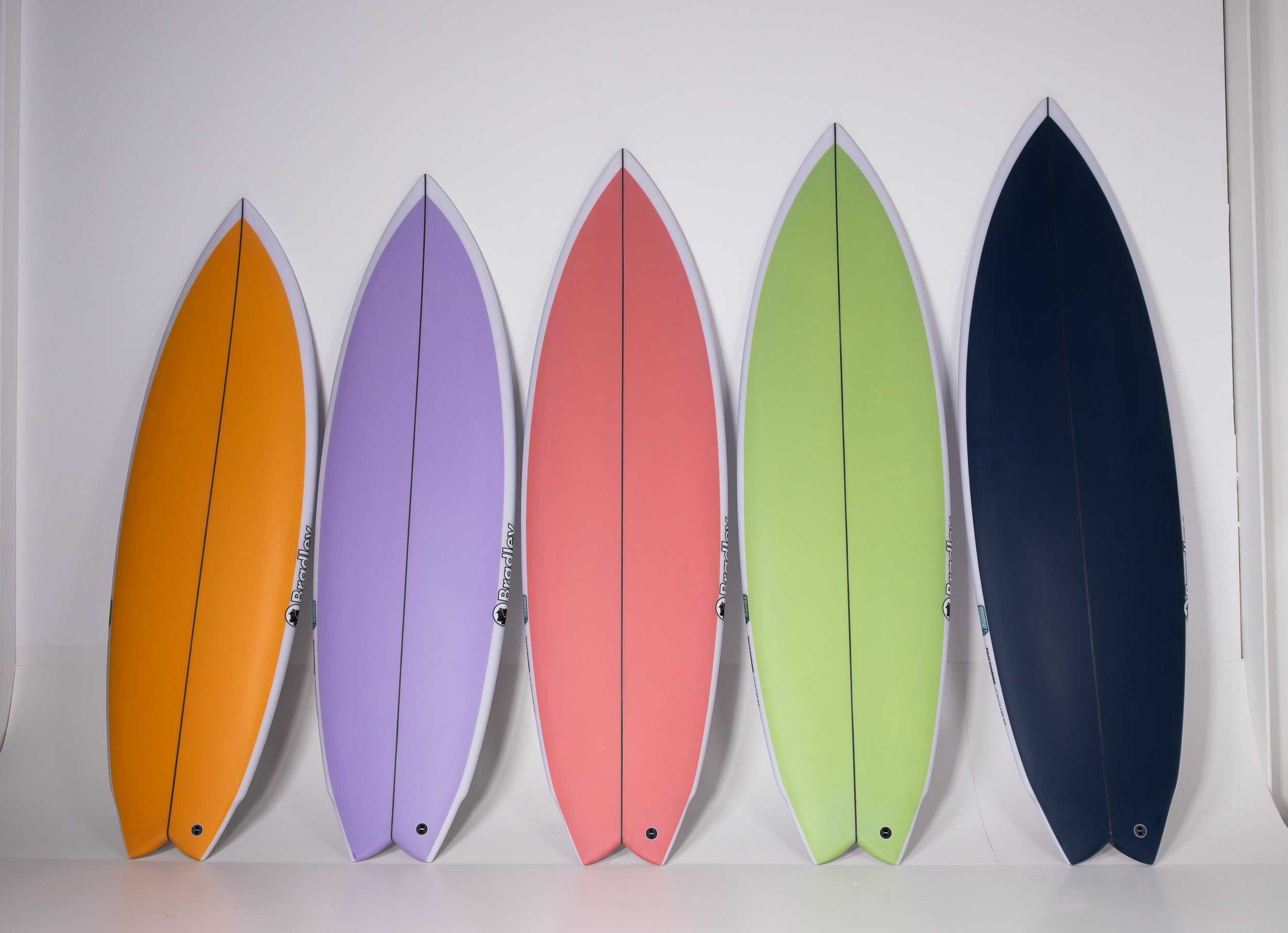 Product indentifying image