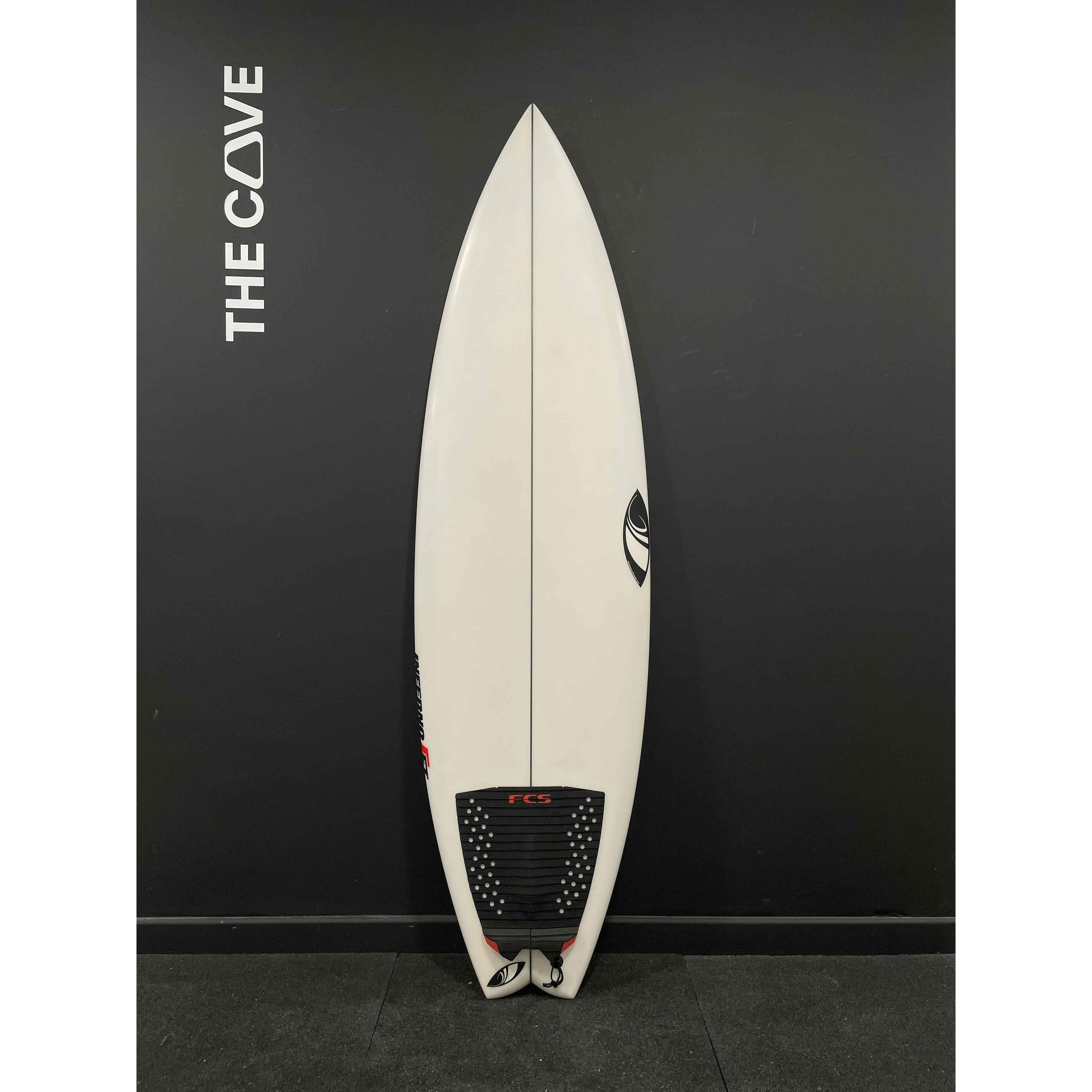INFERNO FT 5'11" x 19 1/2" X  2 5/8" - 30.50L, 4x  FCS 2 Fin Boxes, PU [Semi New] - ID:1028175
