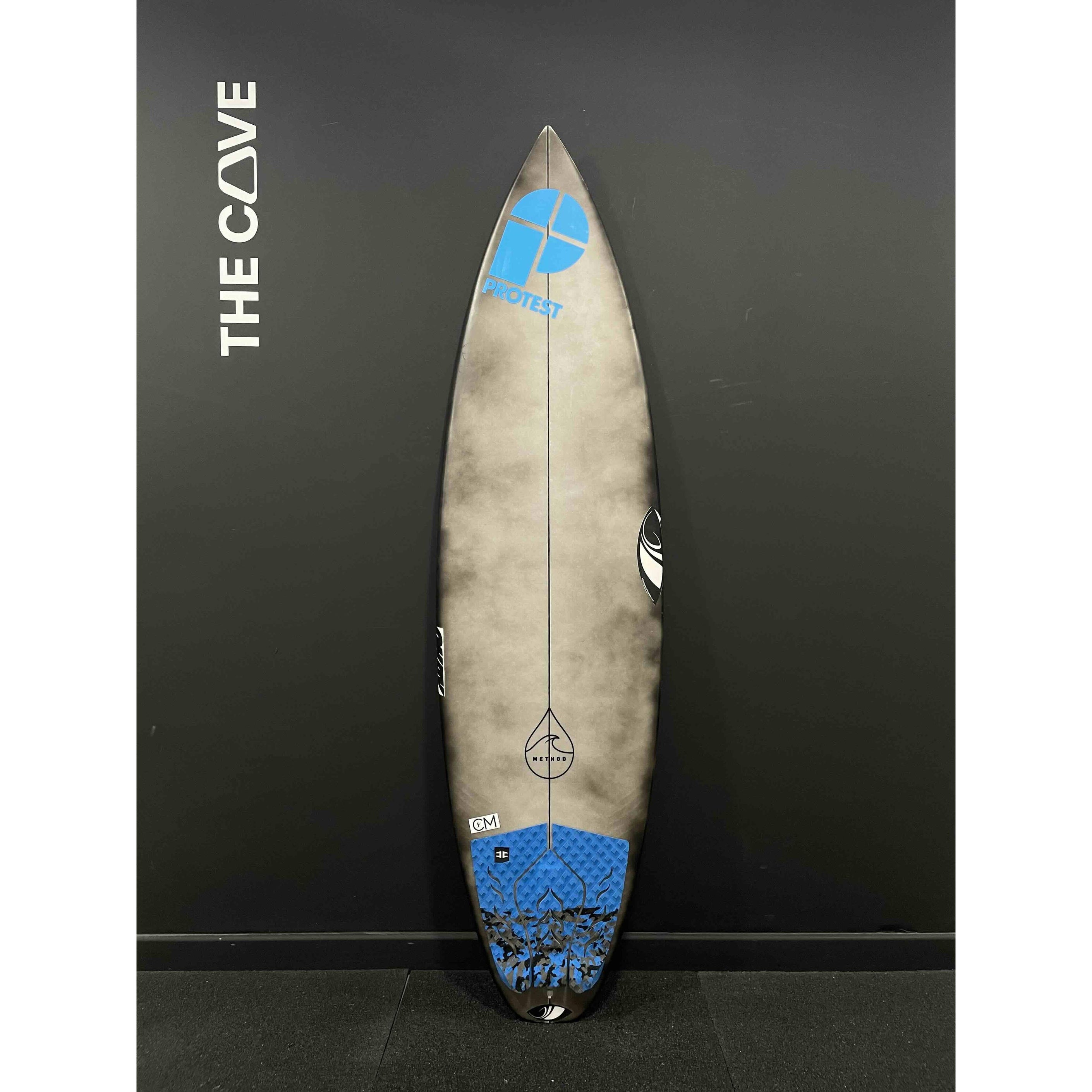 OKAY 5'10" x 18 3/4" X  2 7/16" - 27.30L, Squash, 3x  FCS 2 Fin Boxes, PU [New] - ID:953873