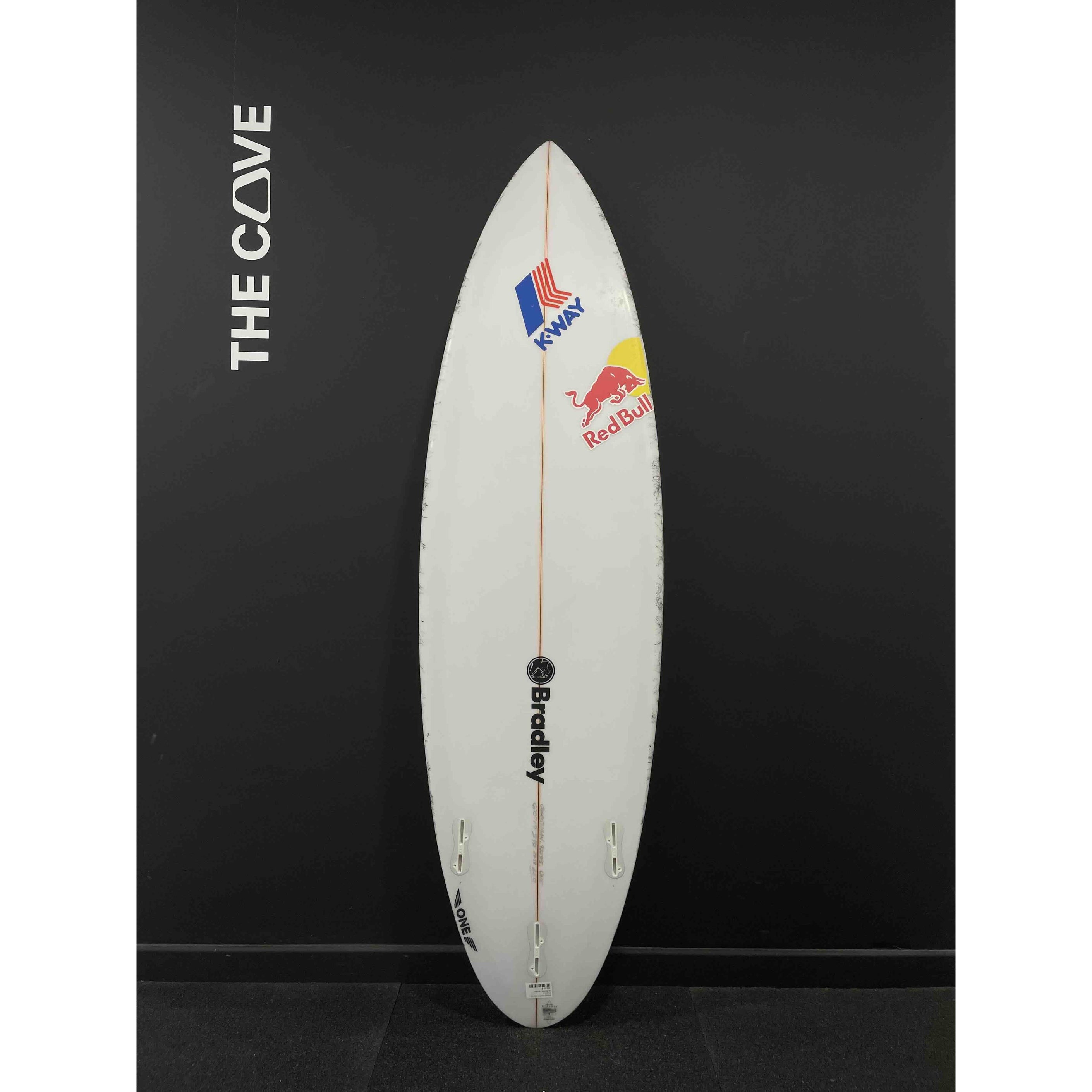 One 6'0" x 19" X  2 1/2" - 29.58L, 3x  FCS 2 Fin Boxes, PU [Semi New] - ID:983400