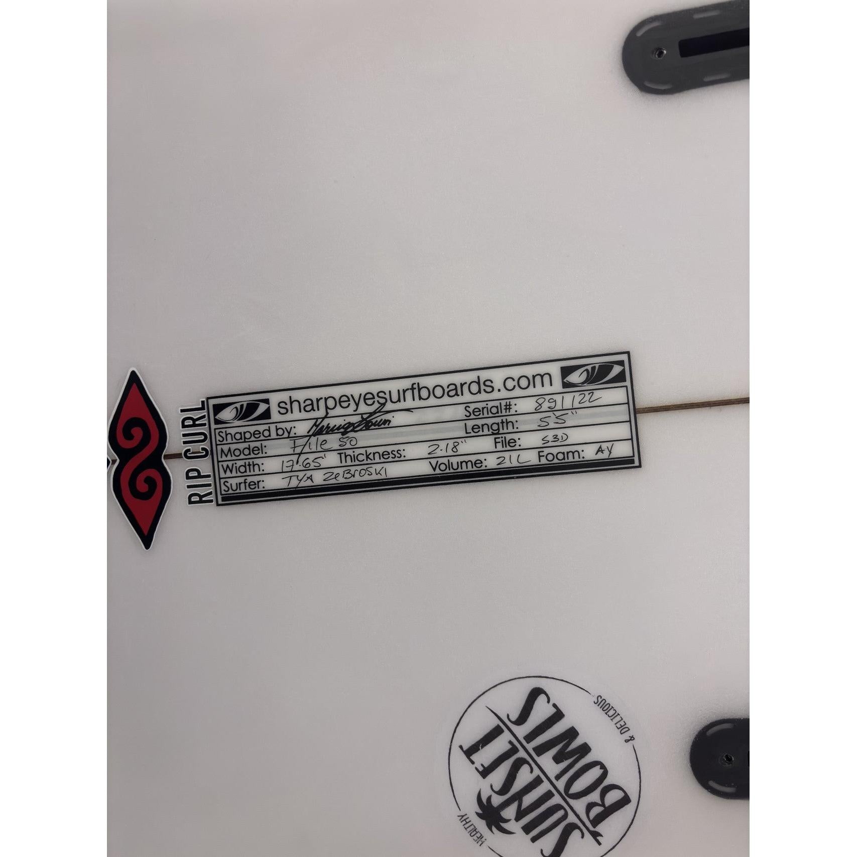 FILE FIFTY 5'5" x 17 5/8" X  2 3/16", 3x   Fin Boxes, PU [Good] - ID:1078190