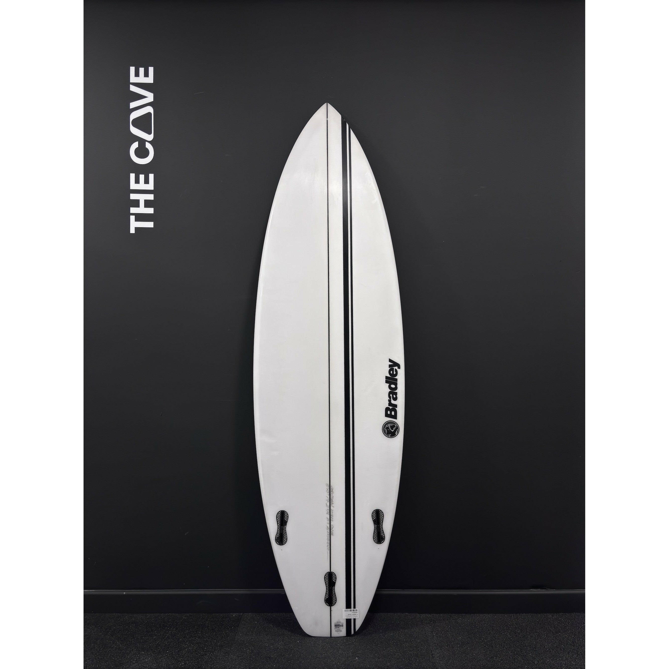 On Ya (narrow) 5'10" x 19 " X  2 5/16" - 27.50L, 3x  FCS 2 Fin Boxes, PU [Average] - ID:896786 | Shortboard | Bradley | sb896786