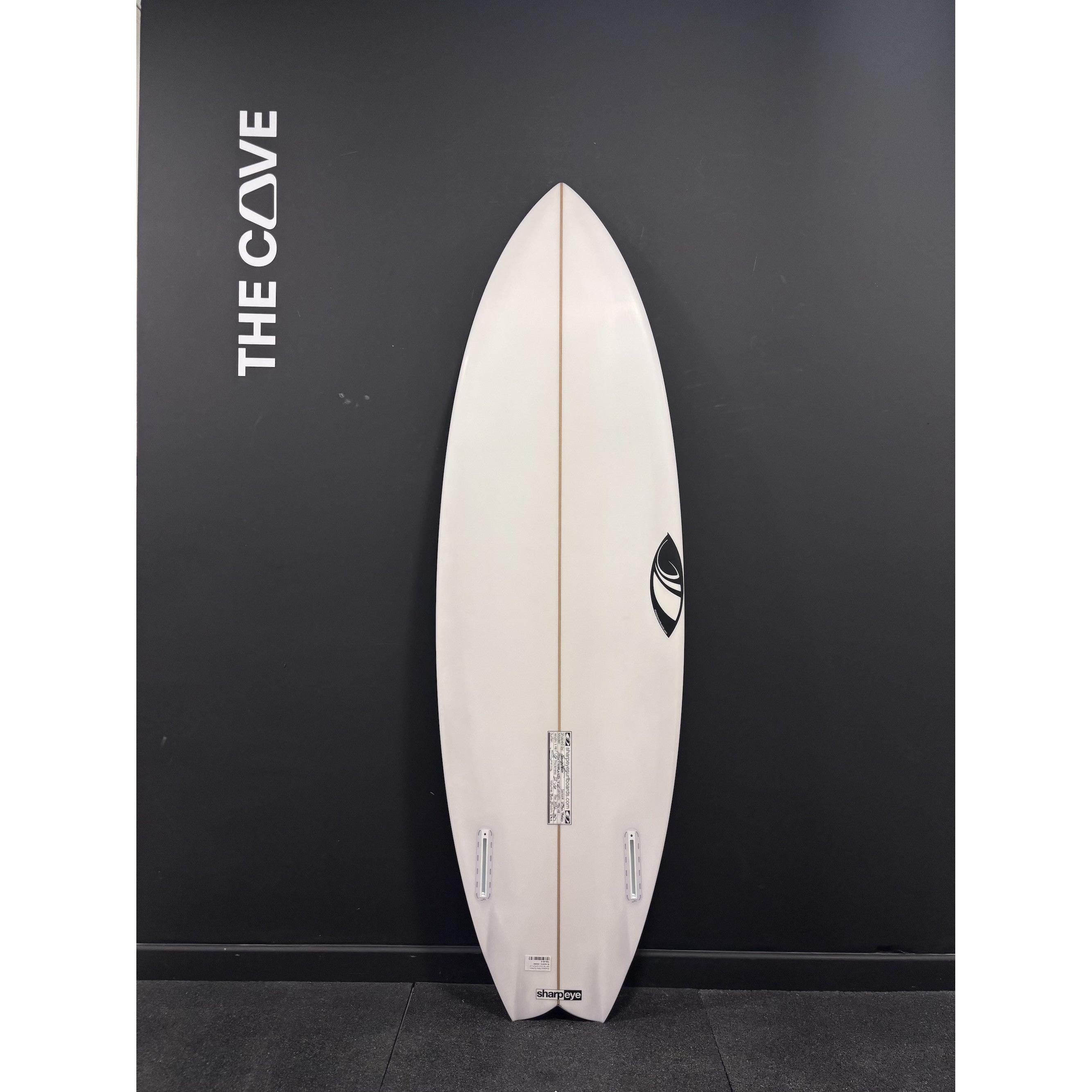 TWIN TURBO 5'9" x 19 1/2" X  2 1/2" - 30.20L, Swallow, 3x  Futures Fin Boxes, PU [Semi New] - ID:979315