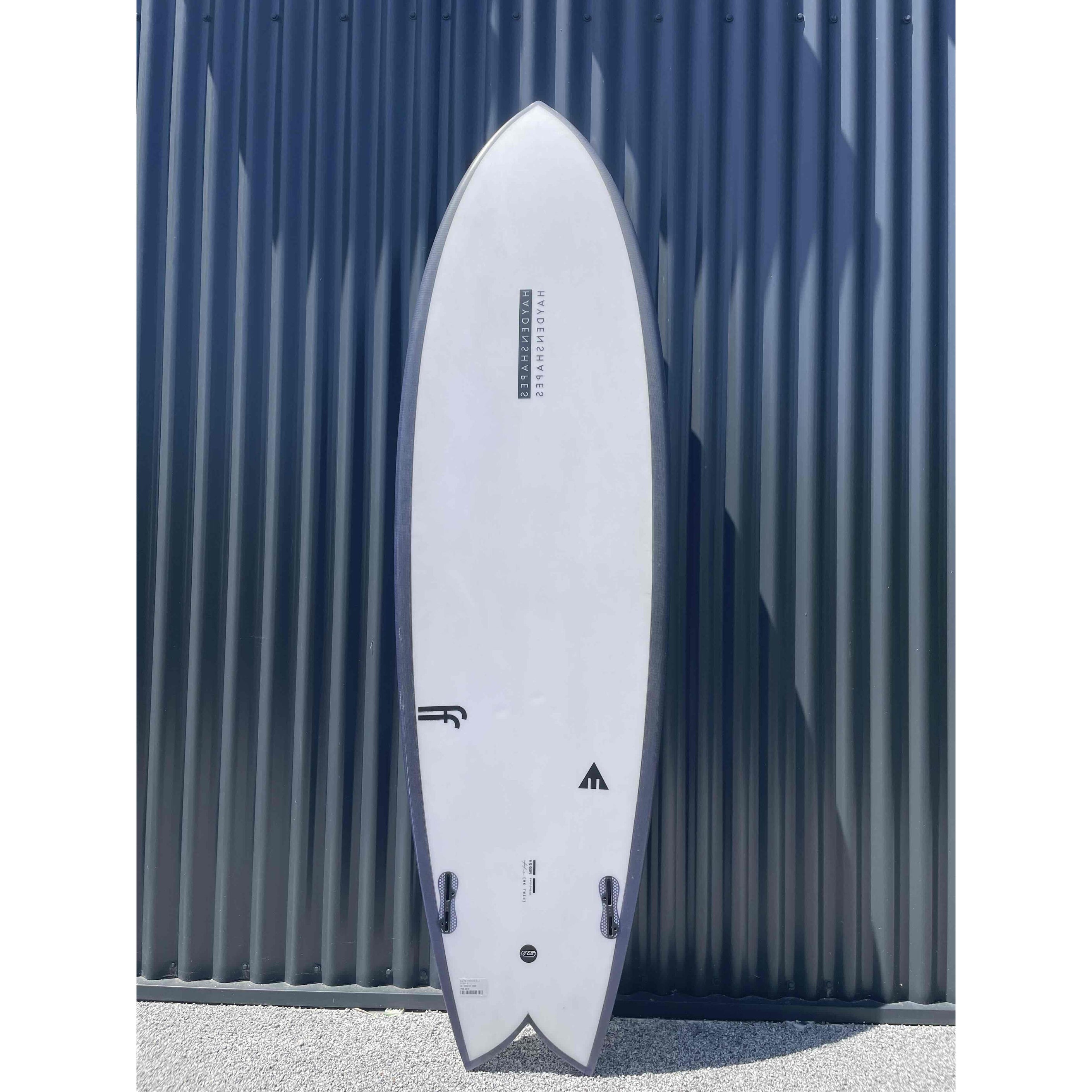 HK TWIN 6'4" x 21" X  3" - 43.52L, 2x  FCS 2 Fin Boxes, EPS [Semi New] - ID:1010134