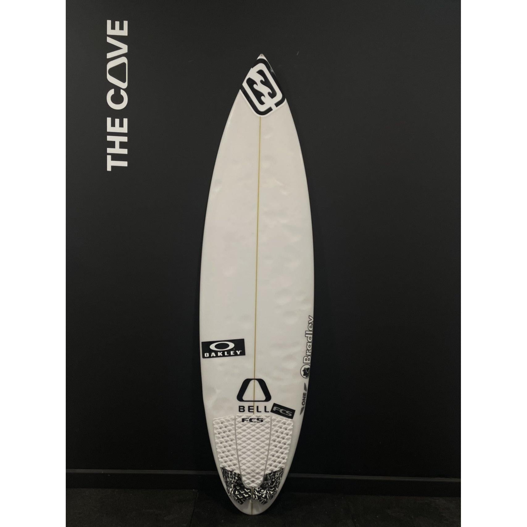 One 5'9" x 18 1/4" X  2 1/8", Round, 3x  FCS 2 Fin Boxes, PU [Good] - ID:1076055