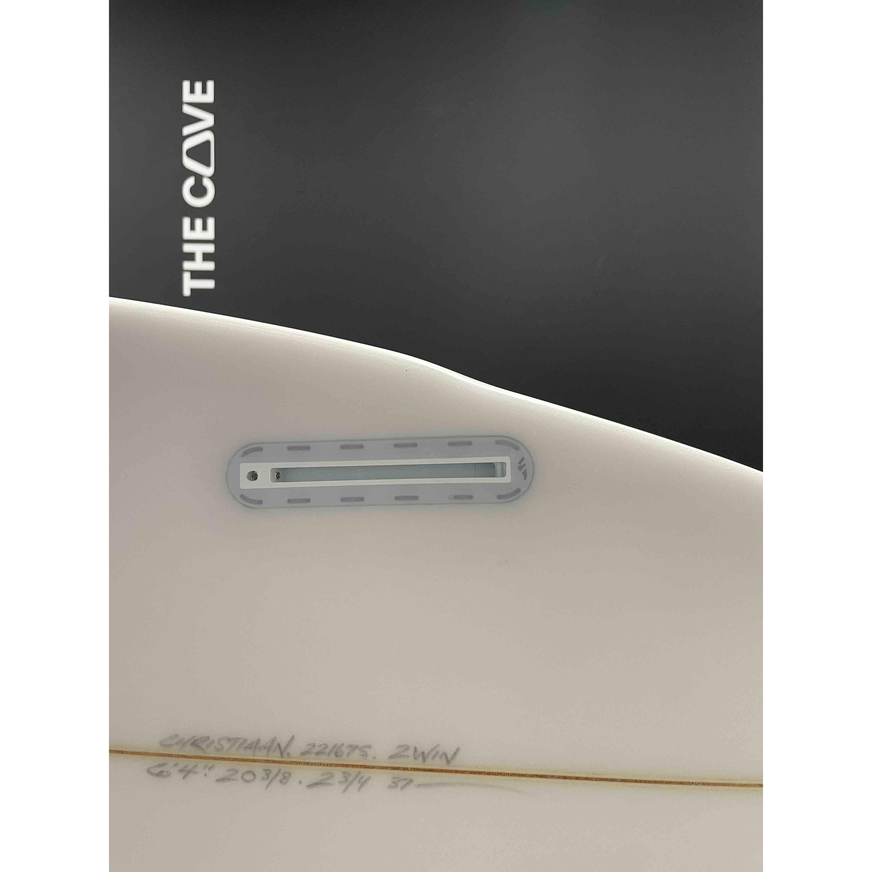 2WIN 6'4" x 20 3/8" X  2 3/4" - 37.00L, 2x  Futures Fin Boxes, PU [New] - ID:895281