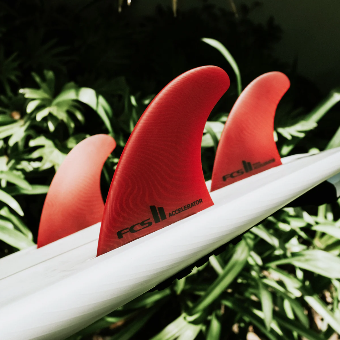 FCS Fins Accelerator Neo Glass Large Red Tri – Bell