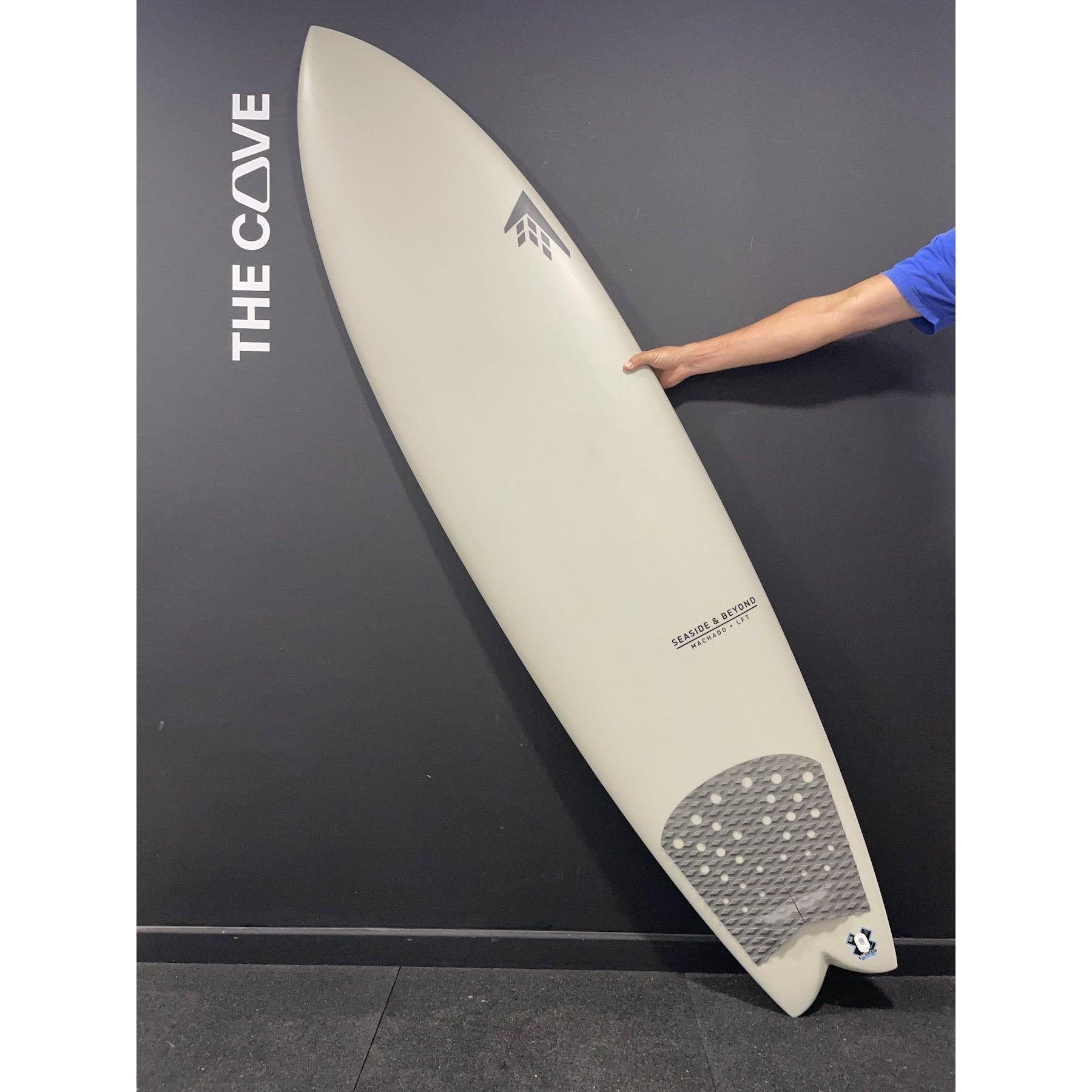 SEASIDE & BEYOND 7'4" x 21 3/4" X  2 3/4" - 49.40L, 4x  FCS 2 Fin Boxes, EPS [Semi New] - ID:1029058