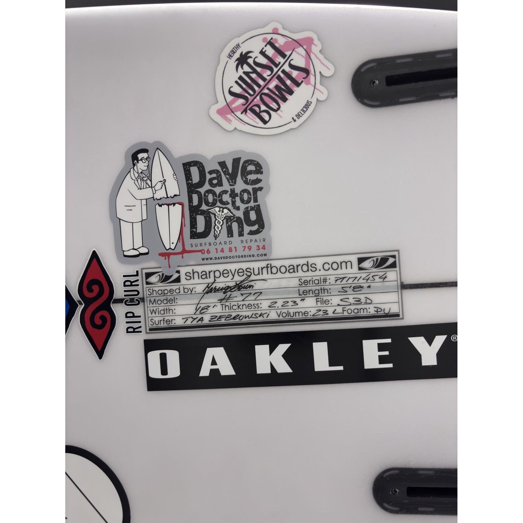 #77 5'8" x 18" X  2 1/4" - 23.00L, 3x  Futures Fin Boxes, PU [Average] - ID:1073152