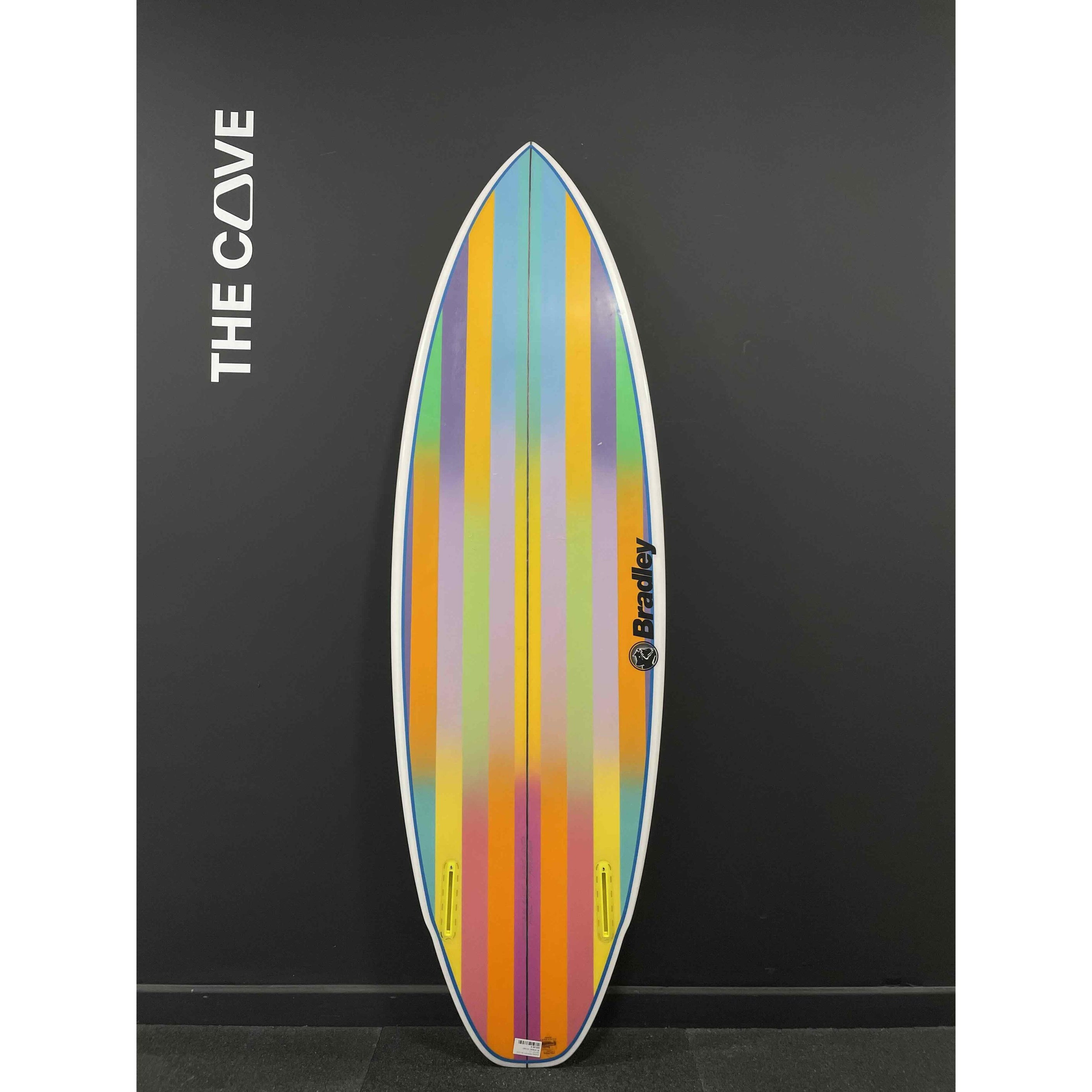 2WIN 6'0" x 20 1/2" X  2 5/8", 2x  Futures Fin Boxes, PU [Semi New] - ID:976845