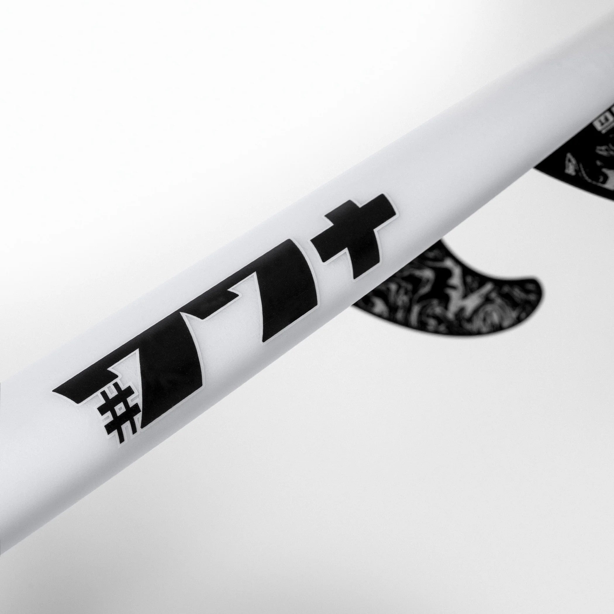 #77 + 6'3" x  X   - 33.20L, Round Pin, 3x  FCS 2 Fin Boxes, PU - ID:949463