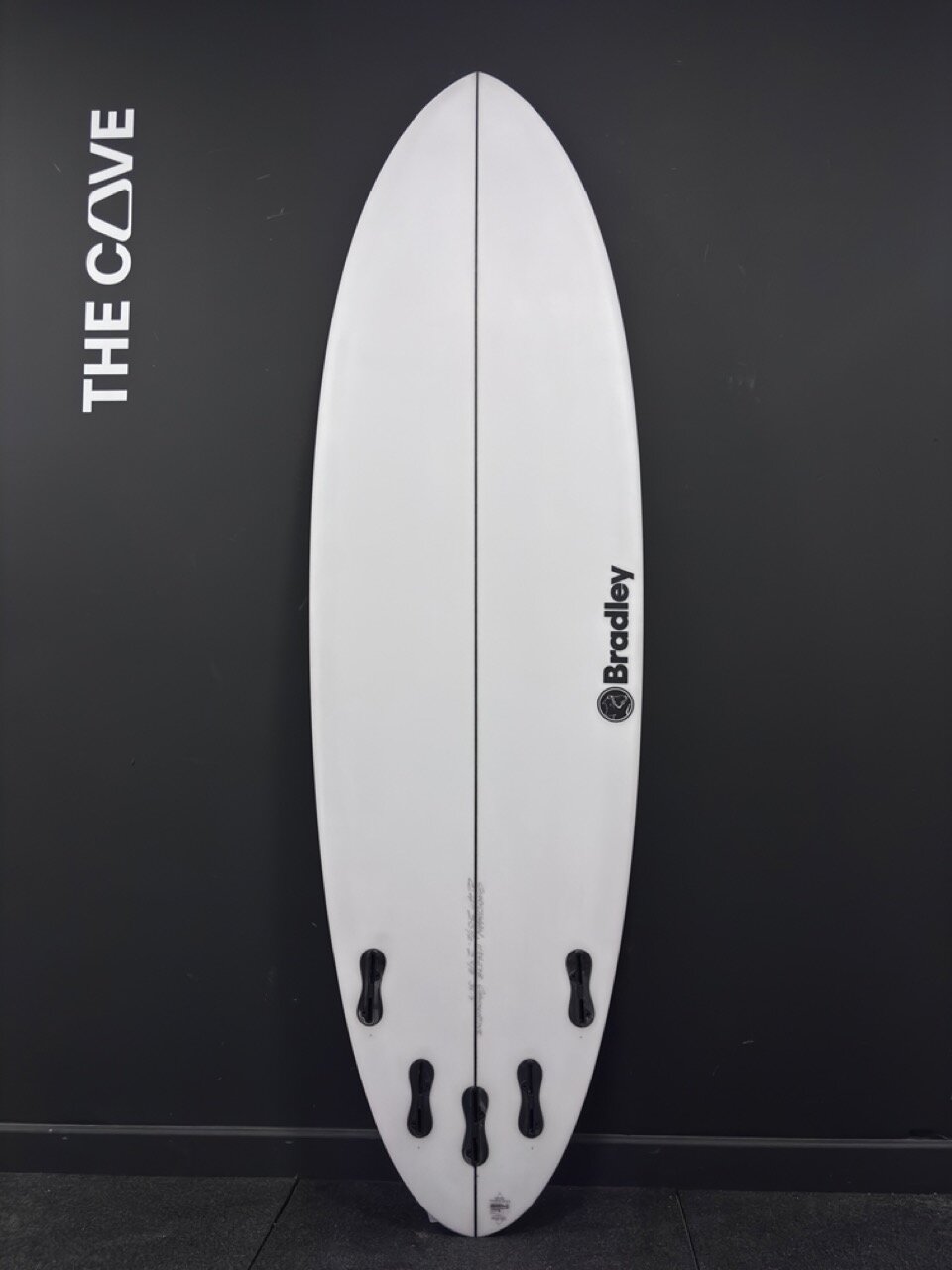 Chocolatine (narrow) 6'4" x 20 1/2" X  2 5/8" - 36.90L, Round Pin, 5x  FCS 2 Fin Boxes, PU [New] - ID:1156278