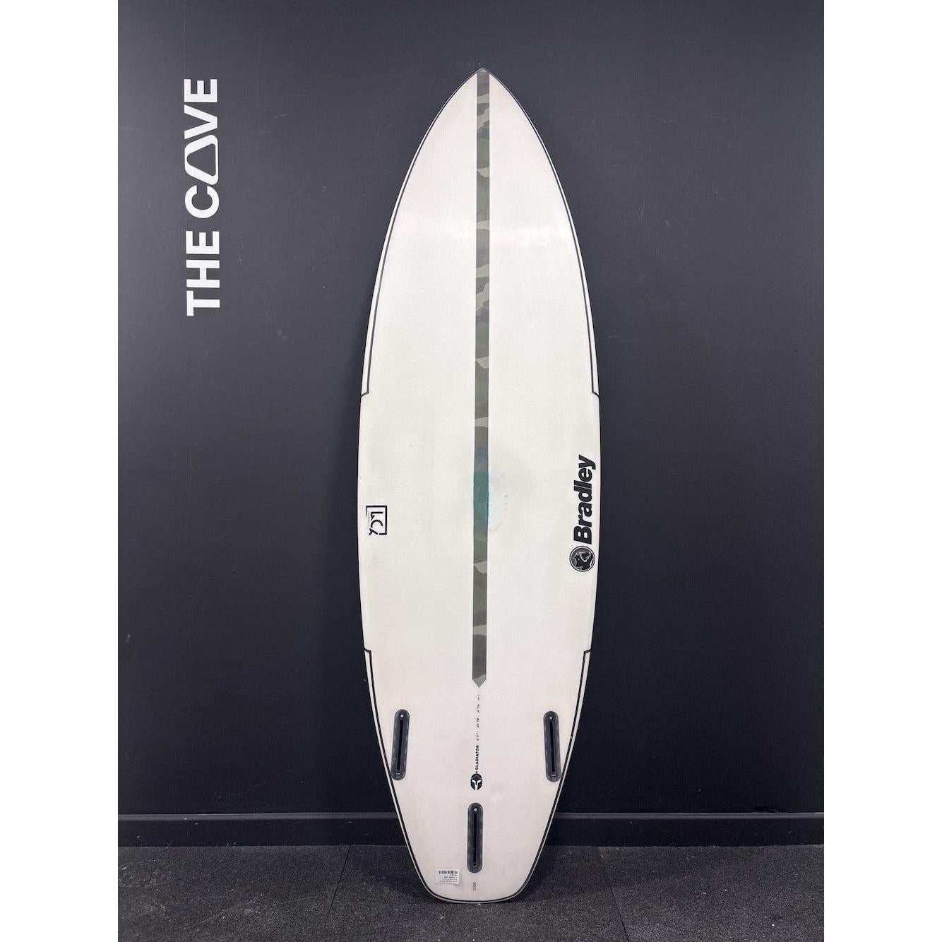 Gladiator 6'4" x 20 7/8" X  2 11/16" - 37.70L, 3x  Futures Fin Boxes, LC6 [Good] - ID:1079056