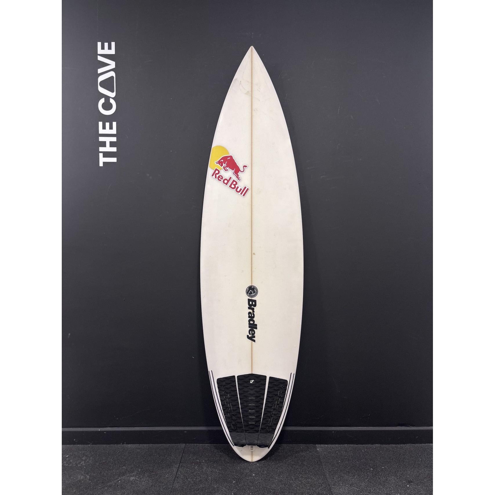 One 6'0" x 18 7/8" X  2 3/8" - 27.67L, 3x  FCS 2 Fin Boxes, PU [New] - ID:1079057
