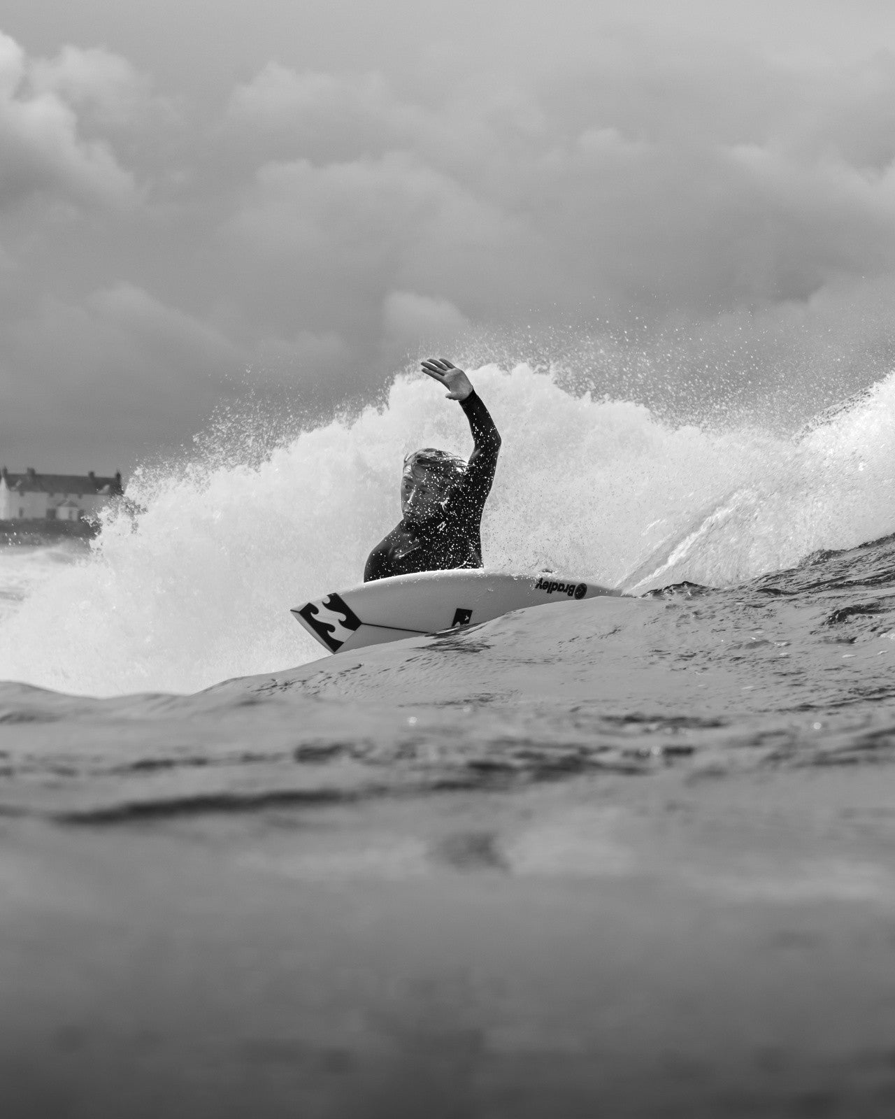 Product indentifying image