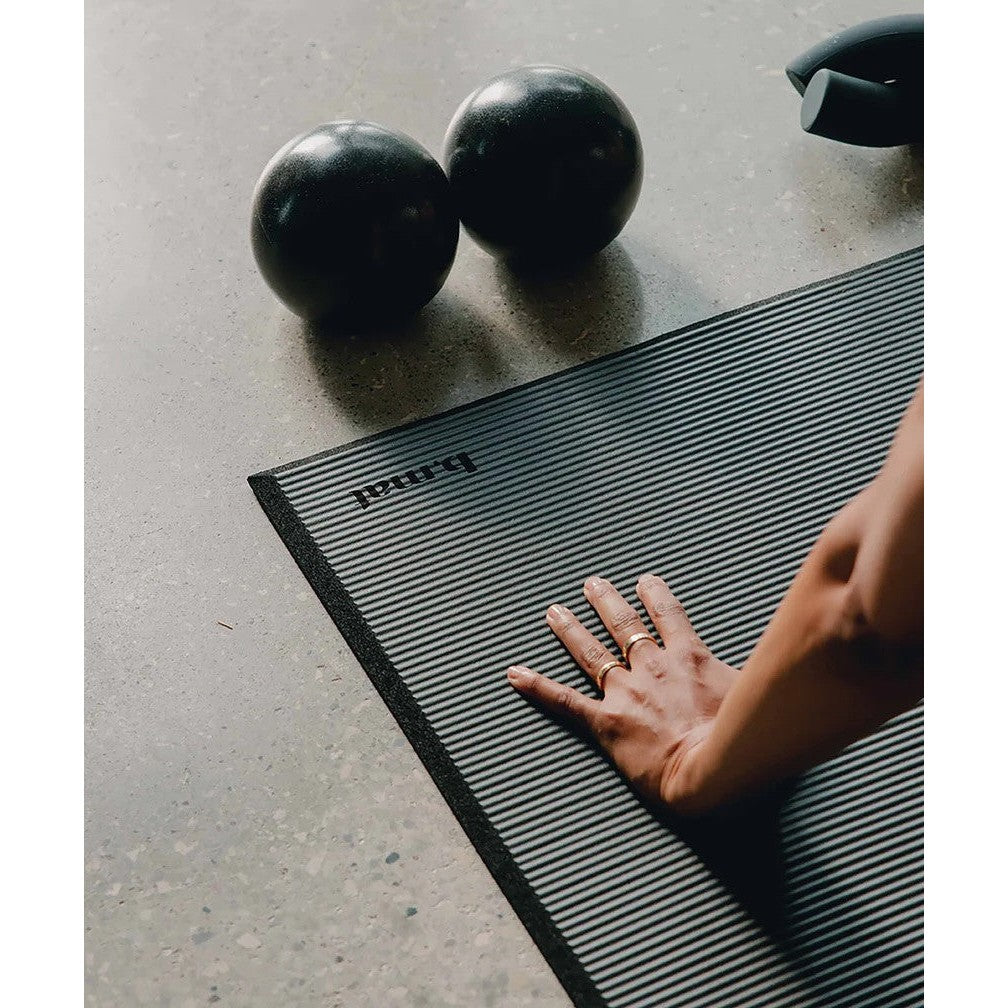 B halfmoon stability ball
