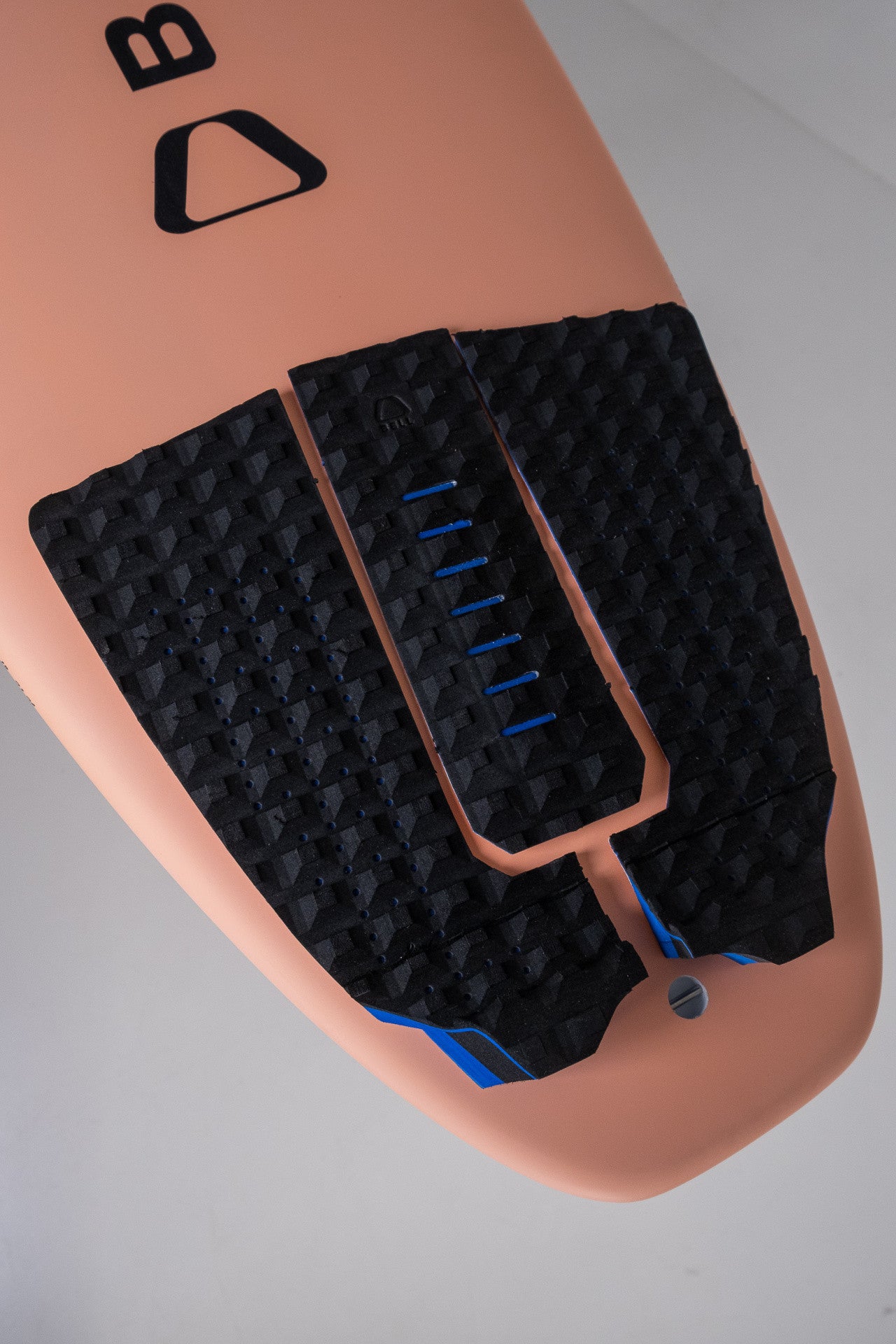 Bell Traction 3 Piece Wide Tail