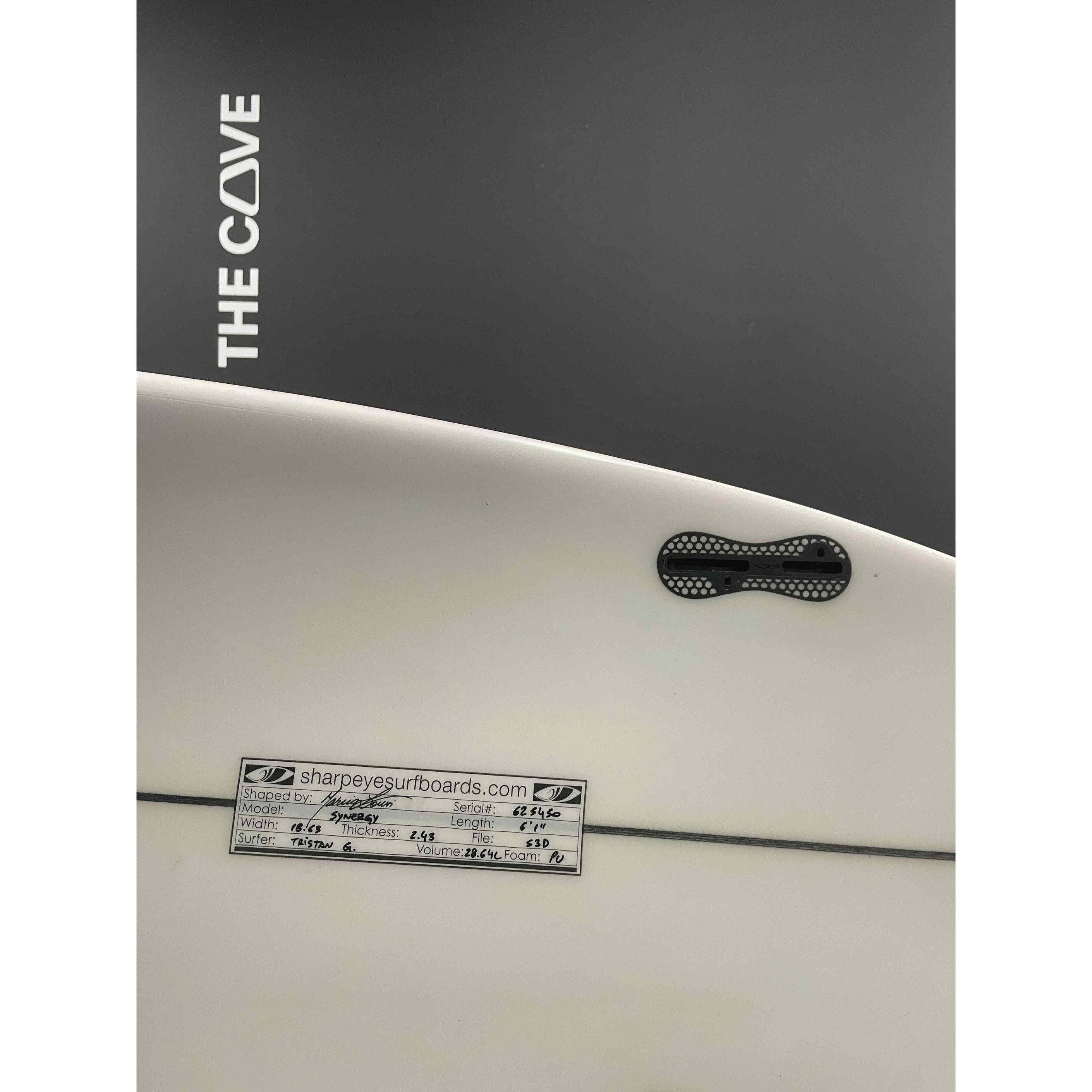 SYNERGY 6'1" x 18 5/8" X  2 7/16" - 28.64L, 3x  FCS 2 Fin Boxes, PU [Semi New] - ID:972433