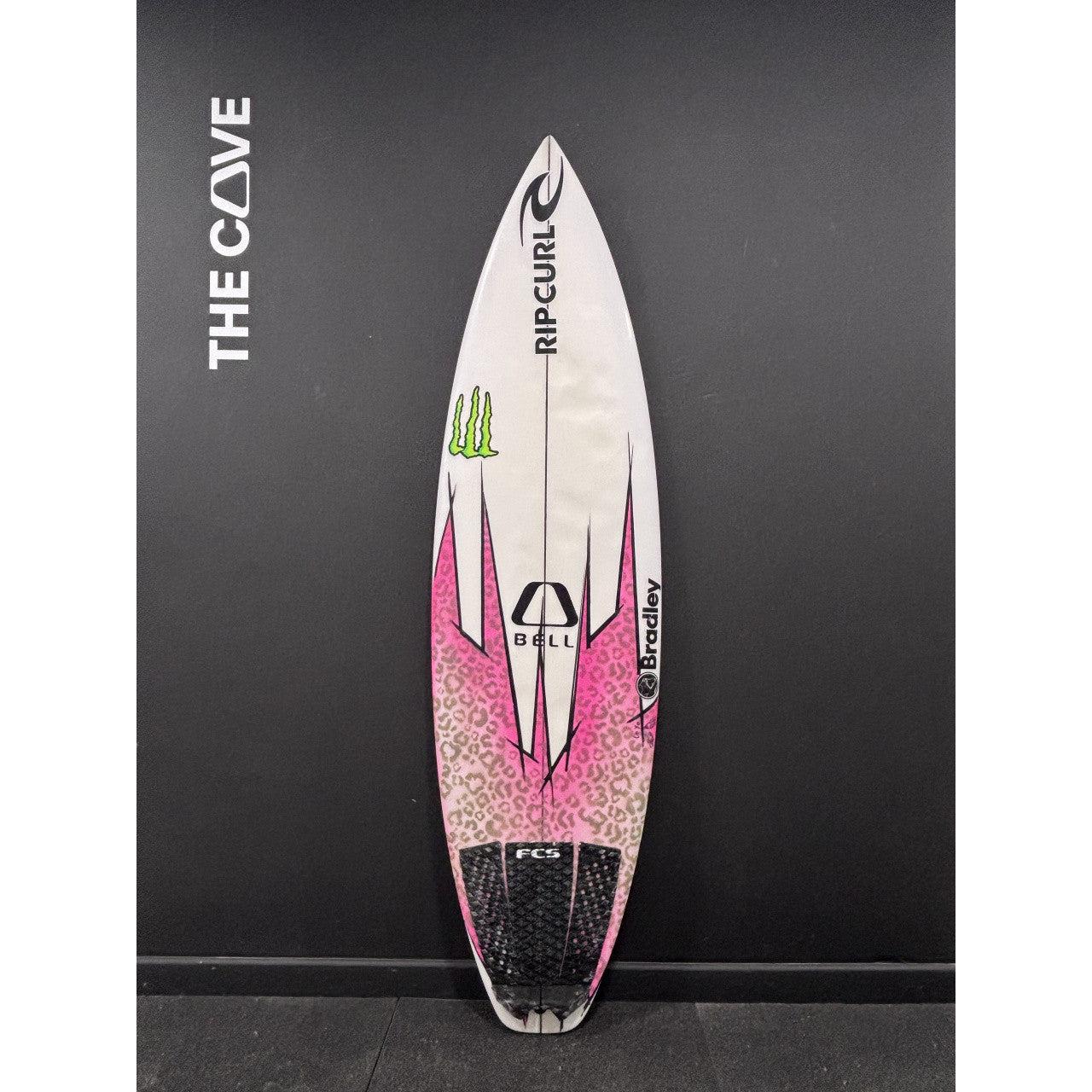 On Ya (narrow) 5'9" x 18 5/8" X  2 5/16" - 26.91L, Squash, 3x  FCS 2 Fin Boxes, PU [Good] - ID:930190
