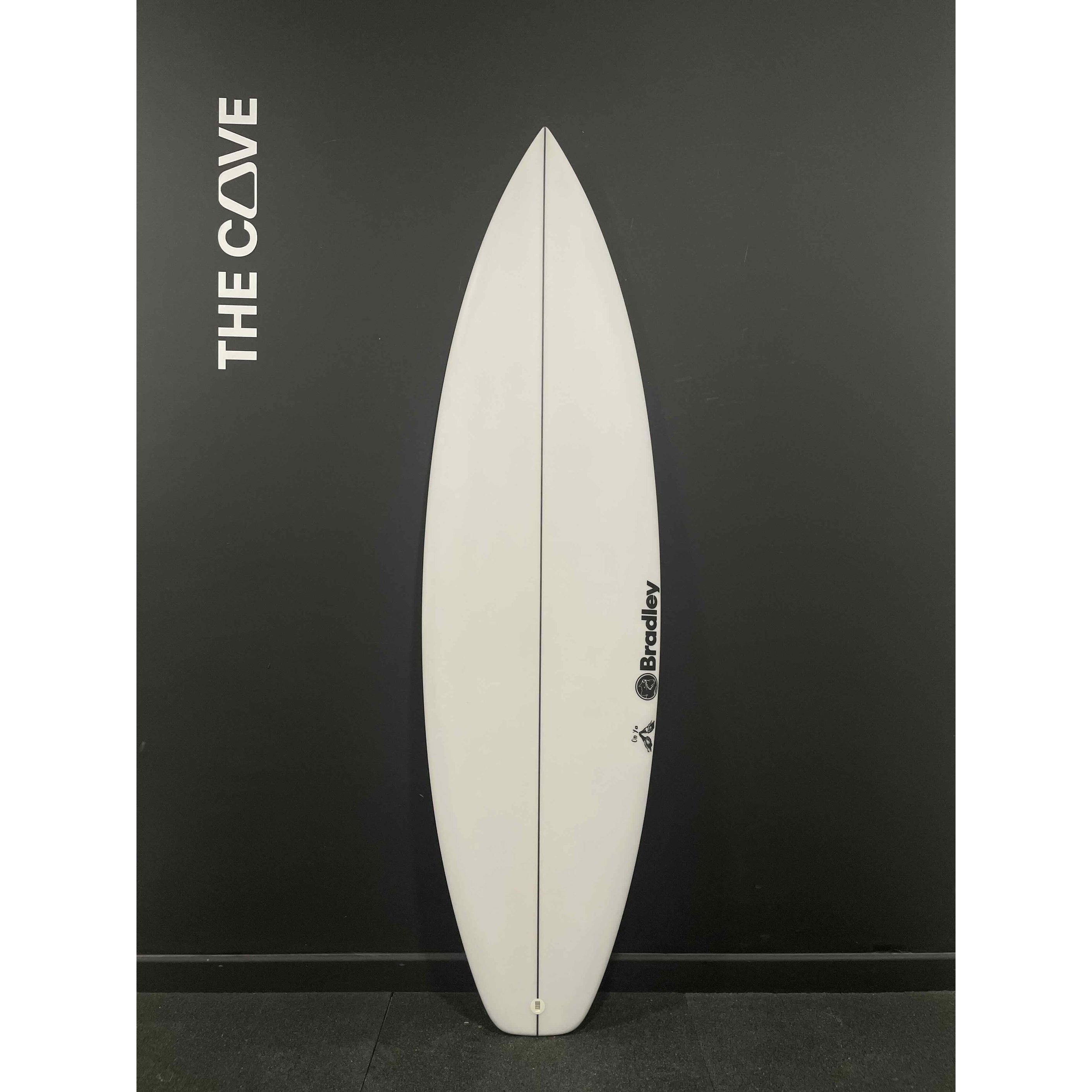 On Ya (narrow) 5'11" x 19 5/8" X  2 7/16" - 29.80L, 3x  Futures Fin Boxes [New] - ID:1029740