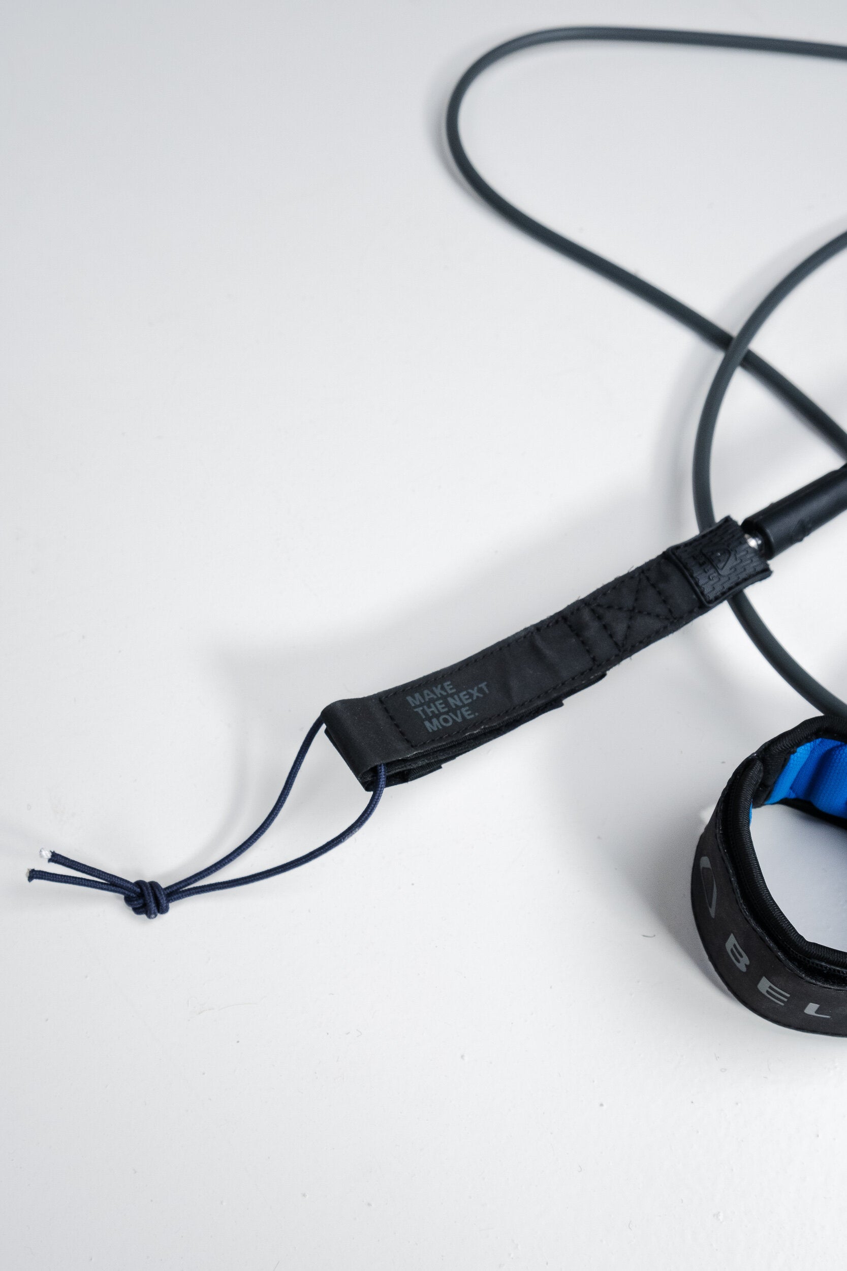 Bell Leash Daily 6