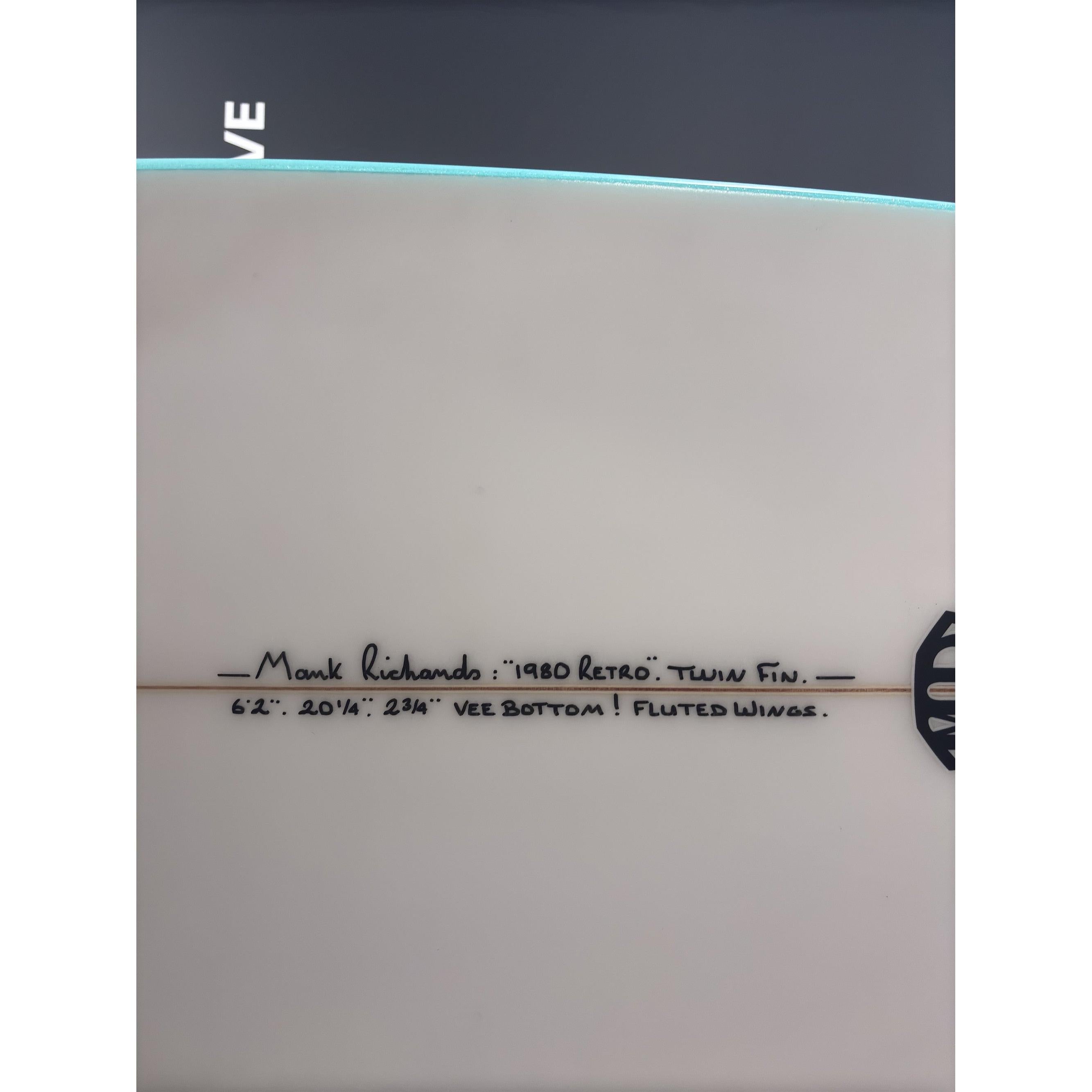 Retro Twin 6'2" x 20 1/4" X  2 3/4", Swallow, 2x  FCS 2 Fin Boxes, PU [Semi New] - ID:935324