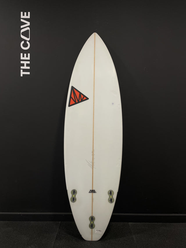 5'8" x 18 3/8" X  2 5/16" - 24.40L, 3x  FCS 1 Fin Boxes, PU [Average] - ID:961335