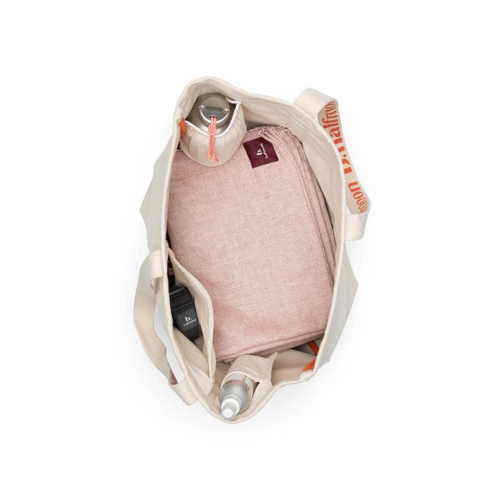 B halfmoon everything tote
