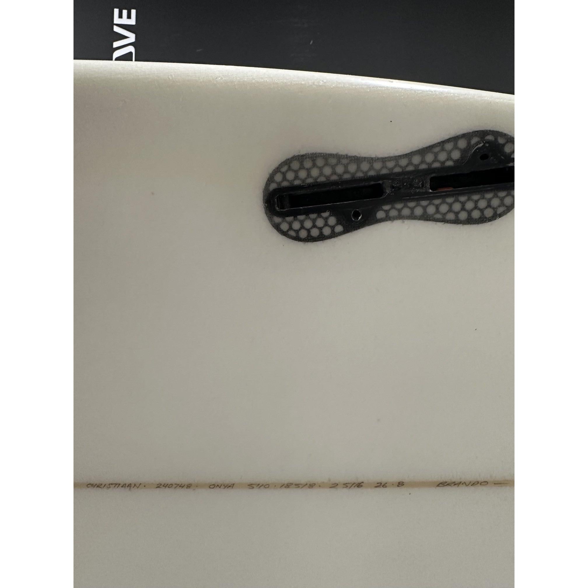 On Ya (narrow) 5'10" x 18 5/8" X  2 5/16" - 26.80L, 3x  FCS 2 Fin Boxes, EPS [Good] - ID:1144490