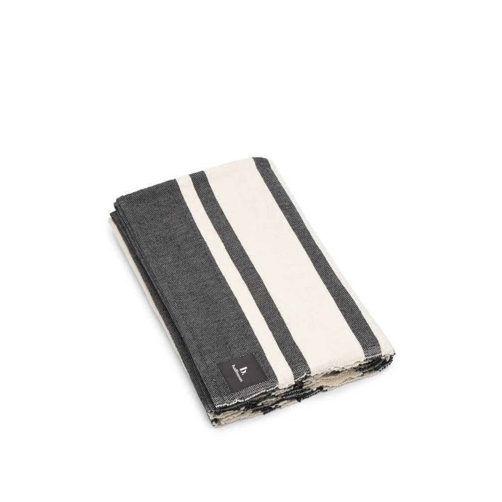 B halfmoon everyday blanket