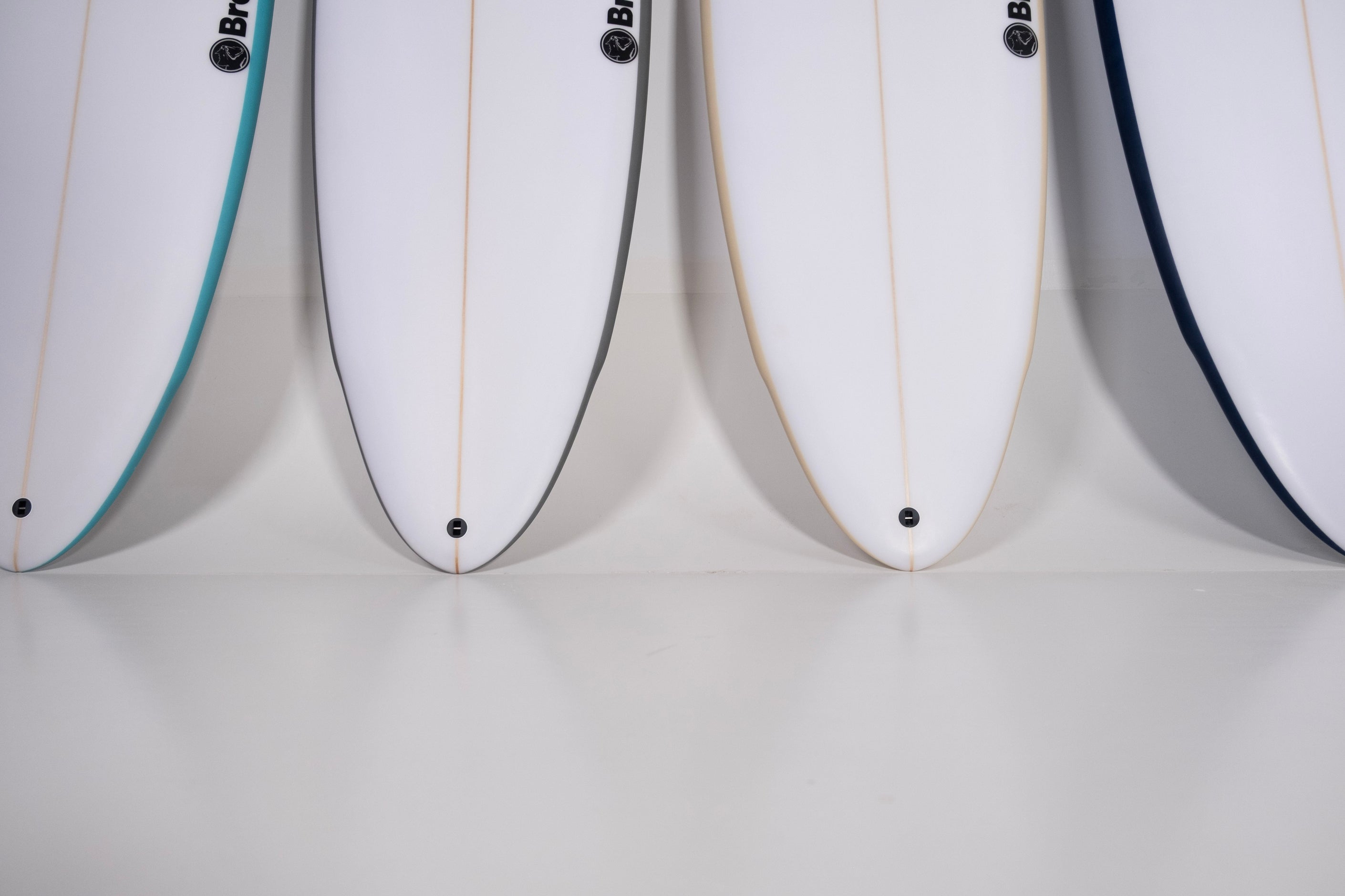 Product indentifying image