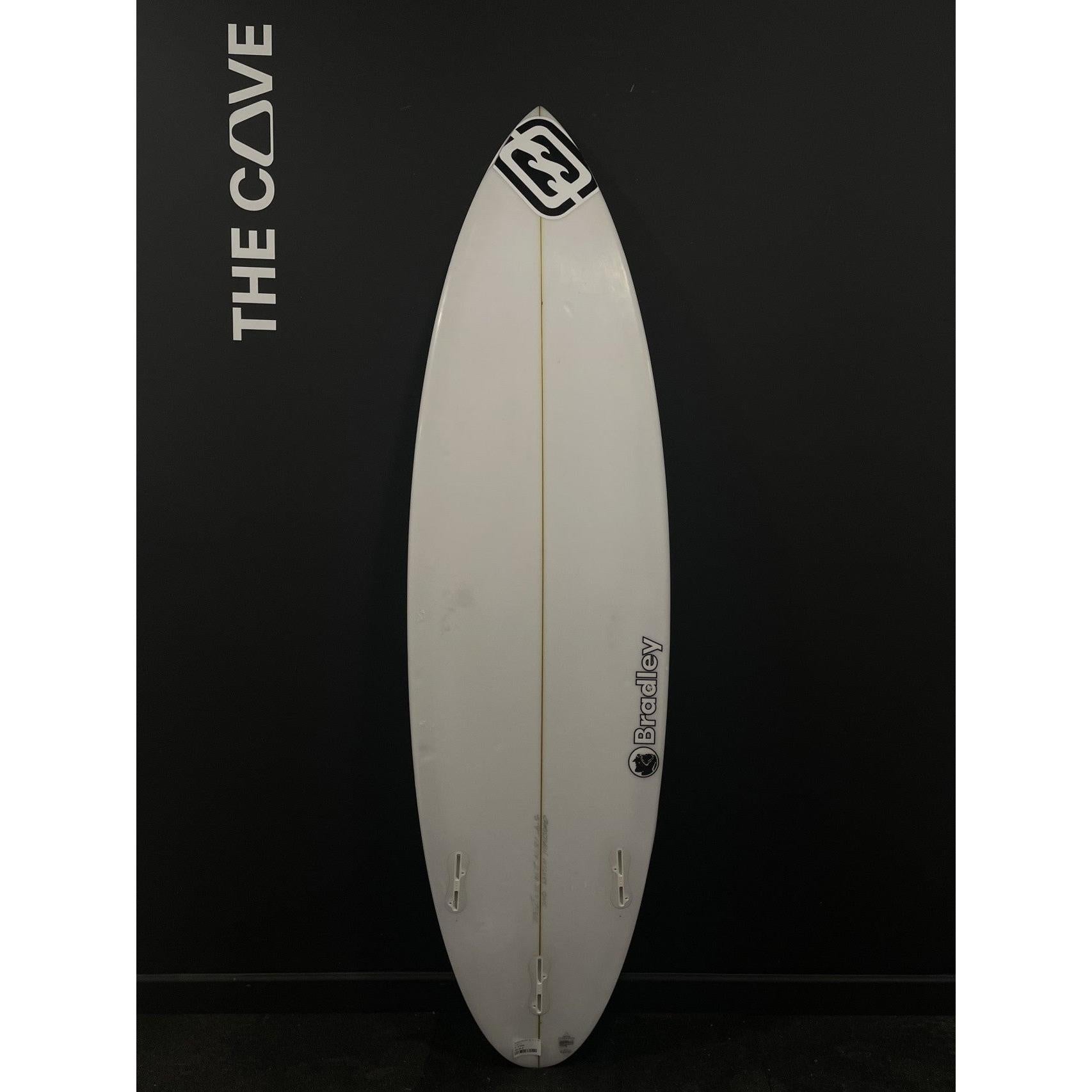 One 5'9" x 18 1/4" X  2 1/8", Round, 3x  FCS 2 Fin Boxes, PU [Good] - ID:1076055