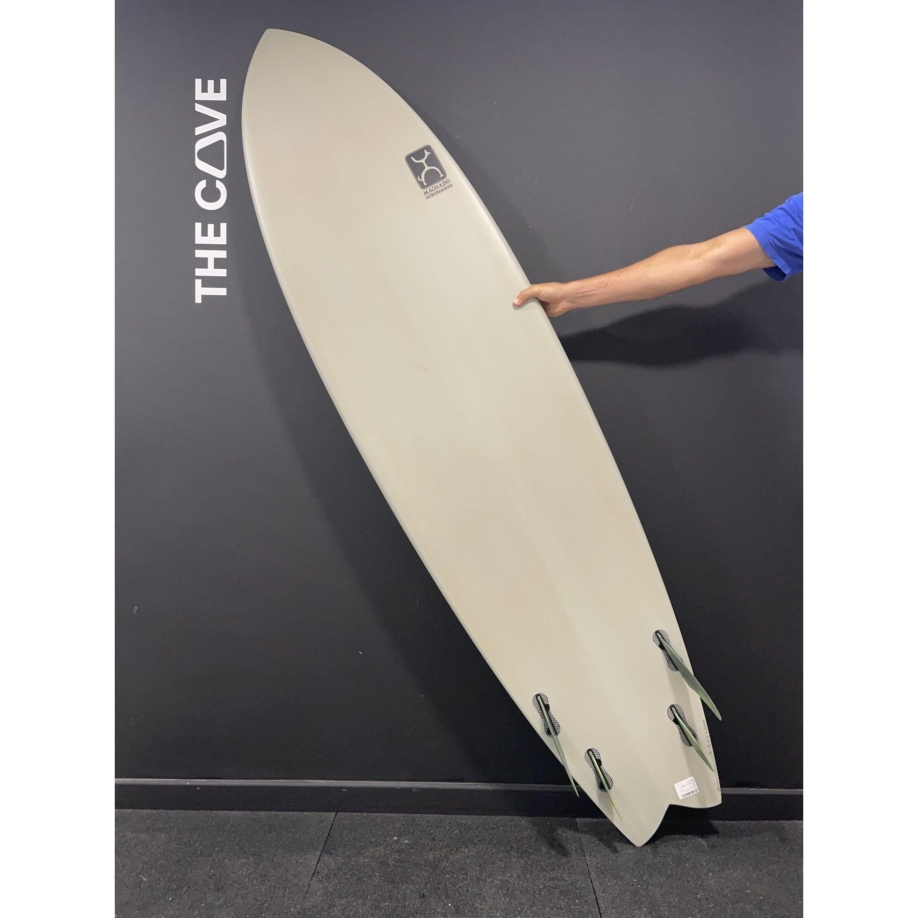 SEASIDE & BEYOND 7'4" x 21 3/4" X  2 3/4" - 49.40L, 4x  FCS 2 Fin Boxes, EPS [Semi New] - ID:1029058