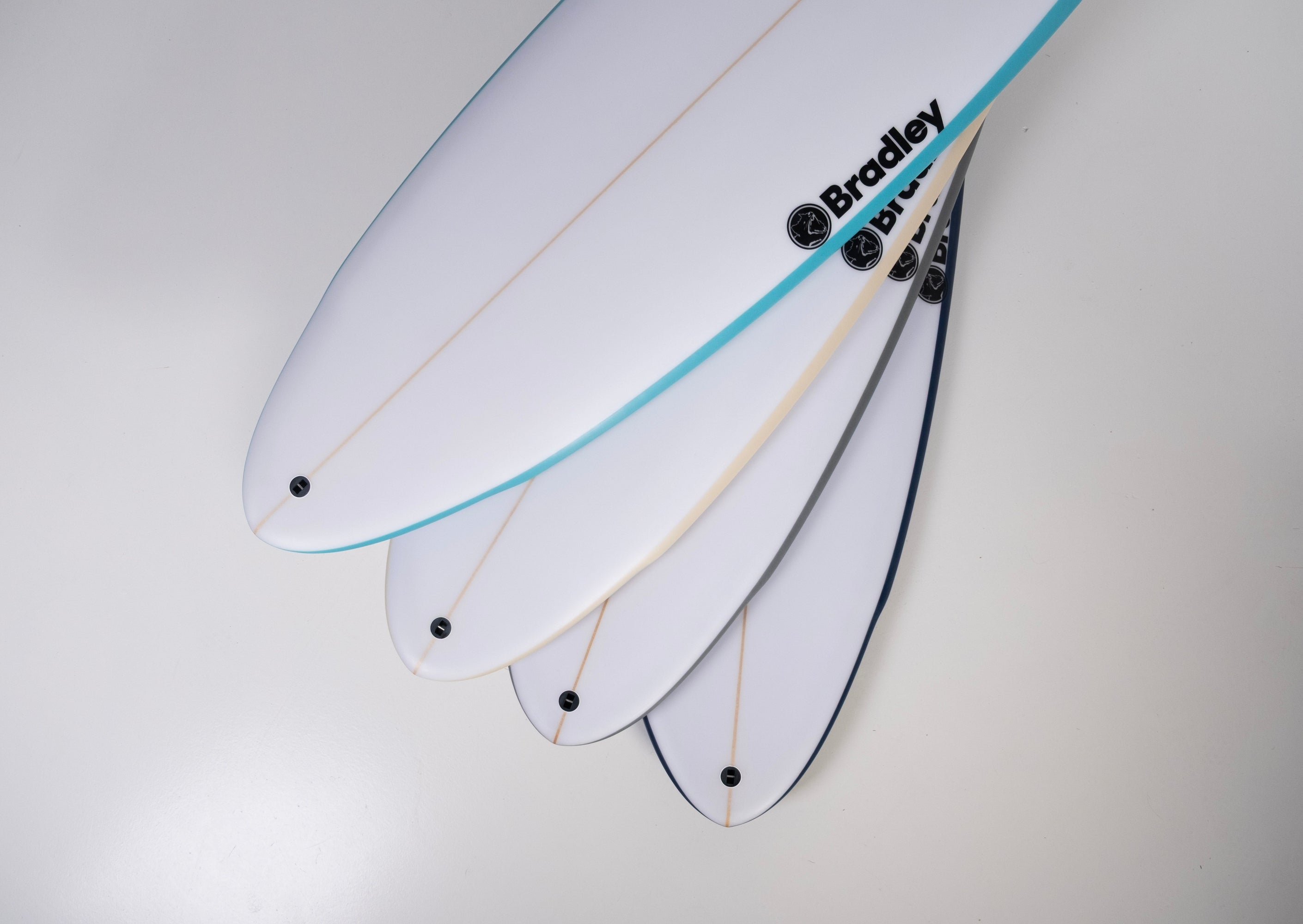 Product indentifying image