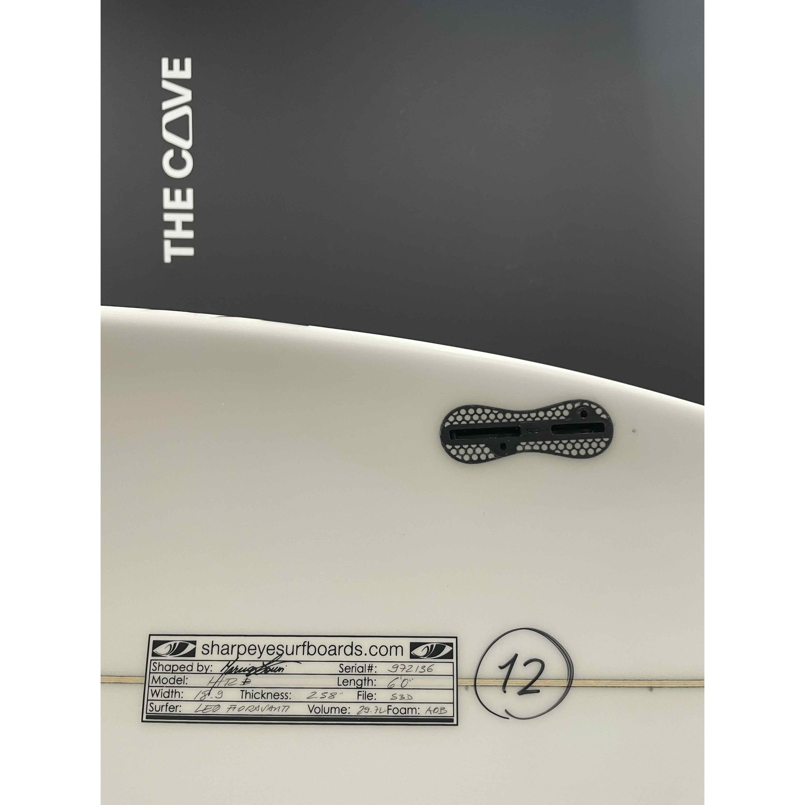 HT2 6'0" x 18 13/16" X  2 9/16" - 29.70L, 3x  FCS 2 Fin Boxes [Good] - ID:1023506