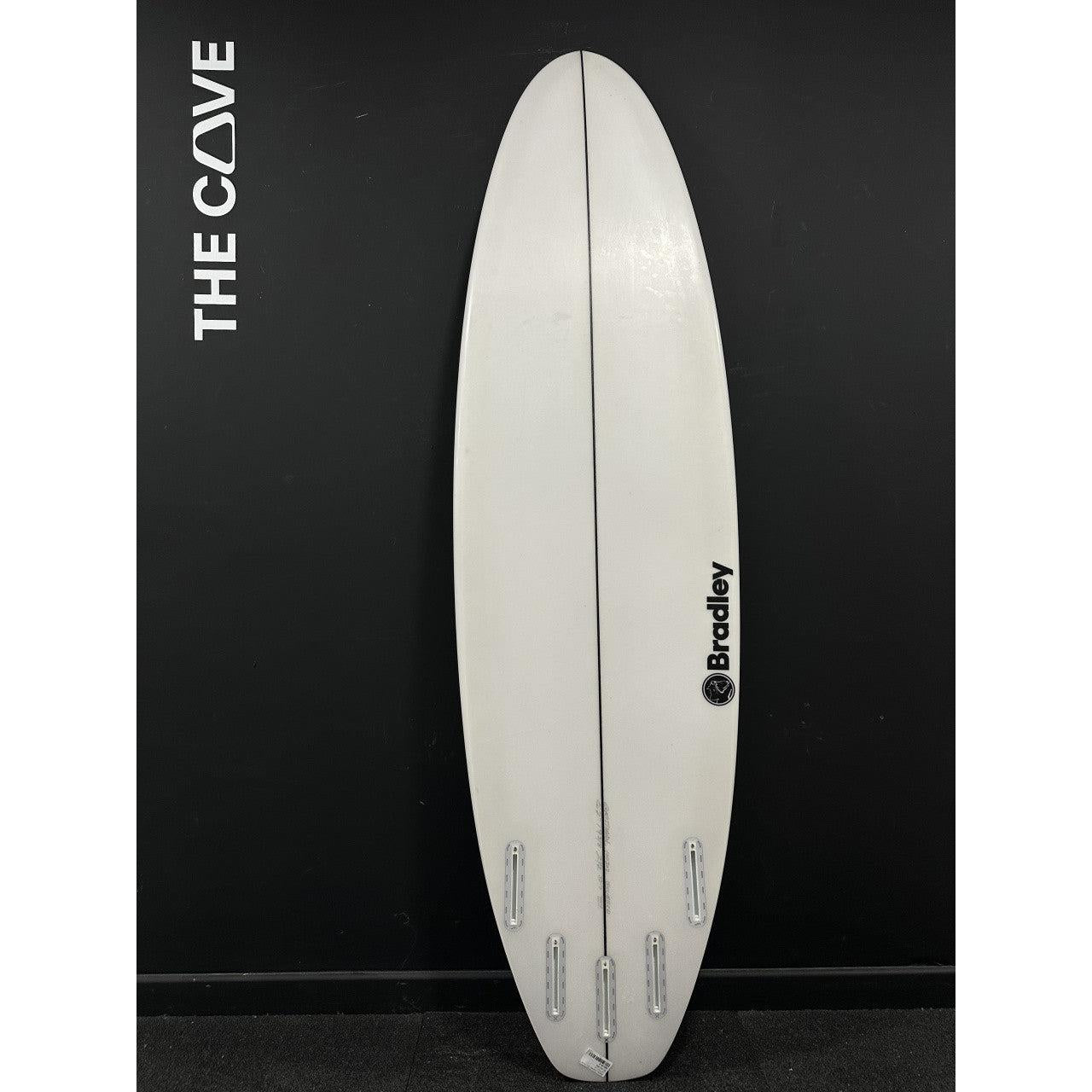 Gladiator 6'2" x 19 3/8" X  2 1/2", Squash, 3x  Futures Fin Boxes, PU [Good] - ID:1011303