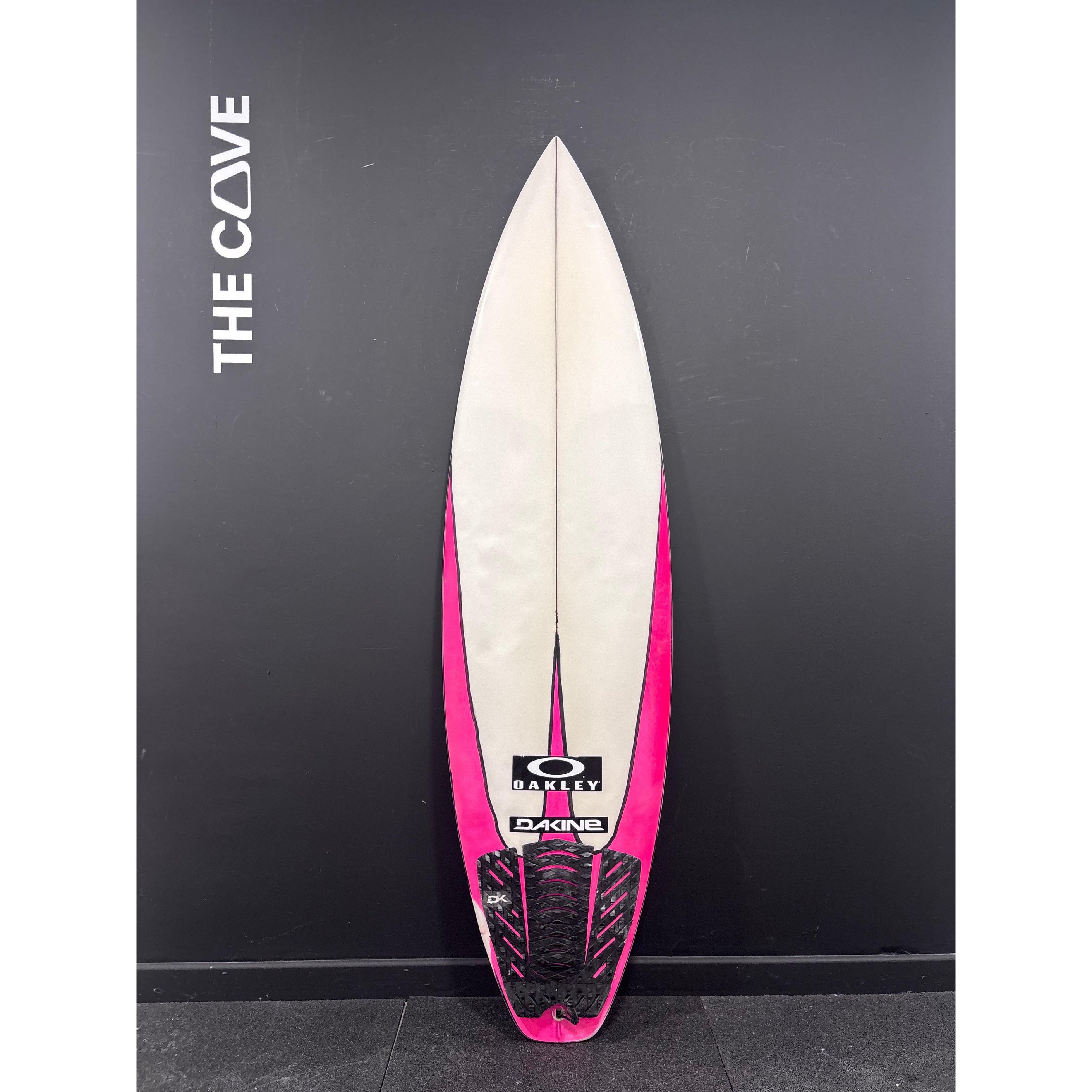 One 5'10" x 18 3/4" X  2 3/8" - 27.00L, 3x  FCS 2 Fin Boxes, PU [Semi New] - ID:904927