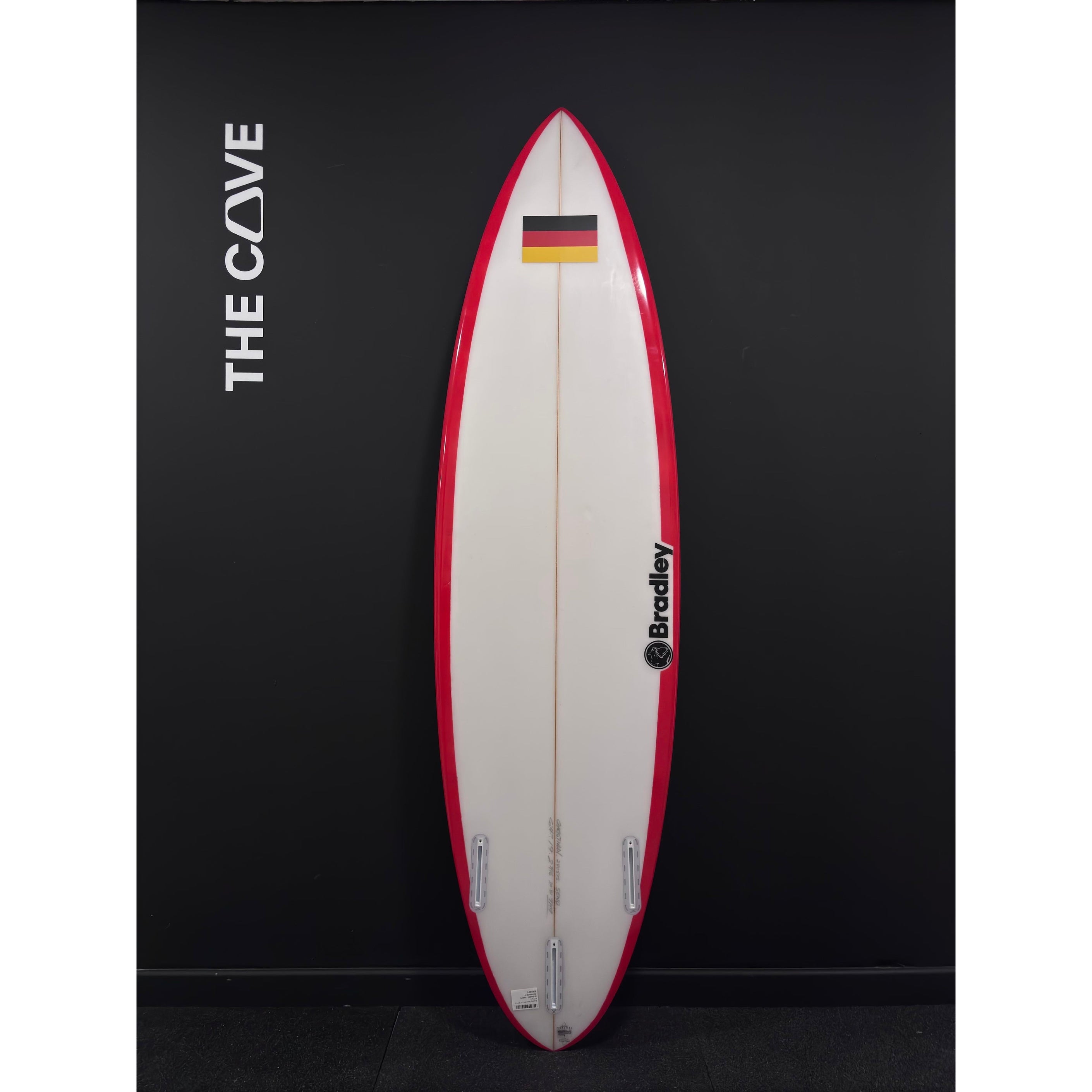 Send 6'4" x 19" X  3 7/16" - 30.80L, 3x  Futures Fin Boxes, PU [Semi New] - ID:944981