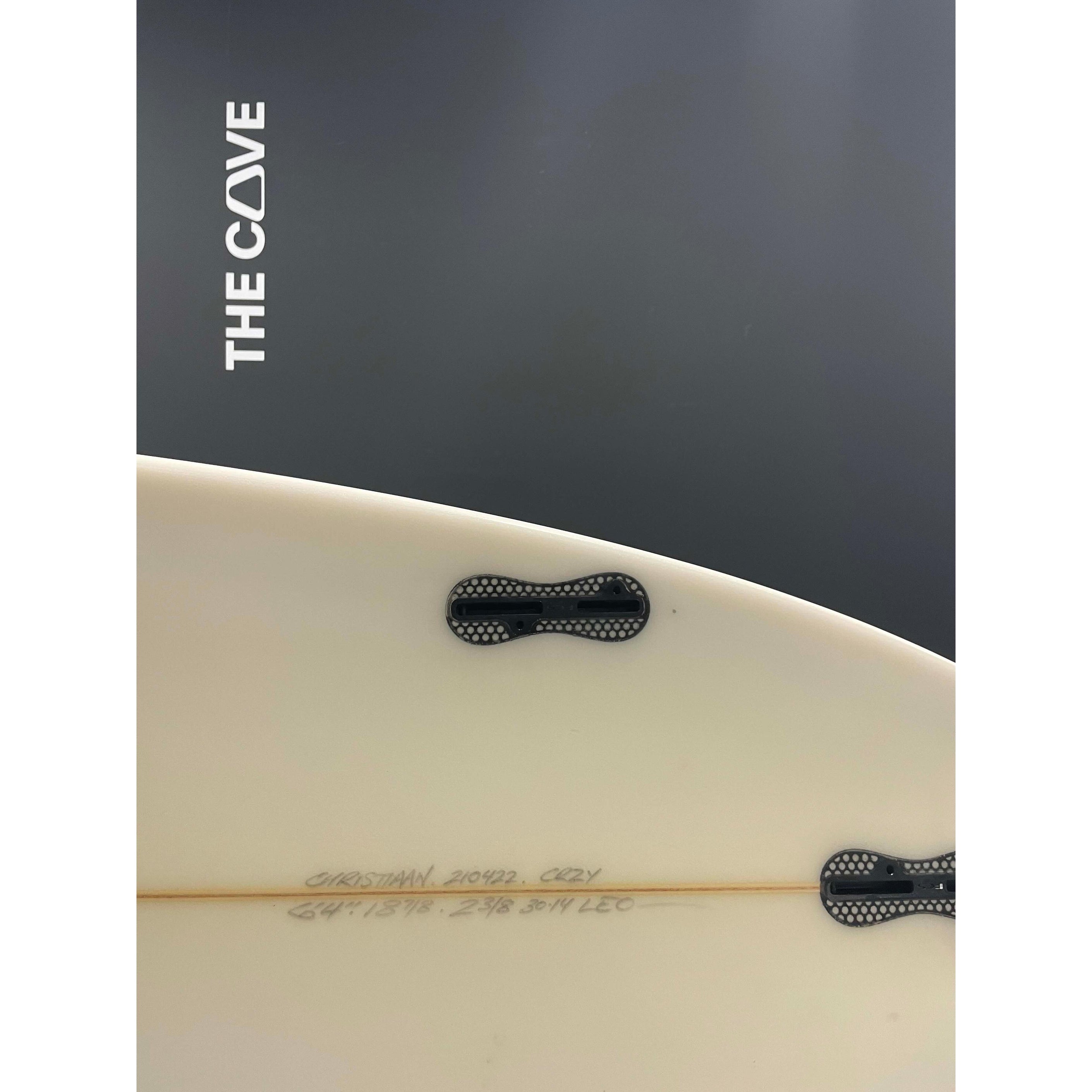 Send 6'4" x 18 7/8" X  2 3/8" - 30.14L, Round Pin, 3x  FCS 2 Fin Boxes, PU [Semi New] - ID:971716